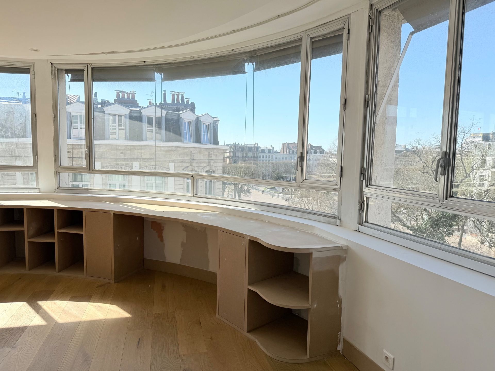 luxury apartment 3 Rooms for sale on LILLE (59000)