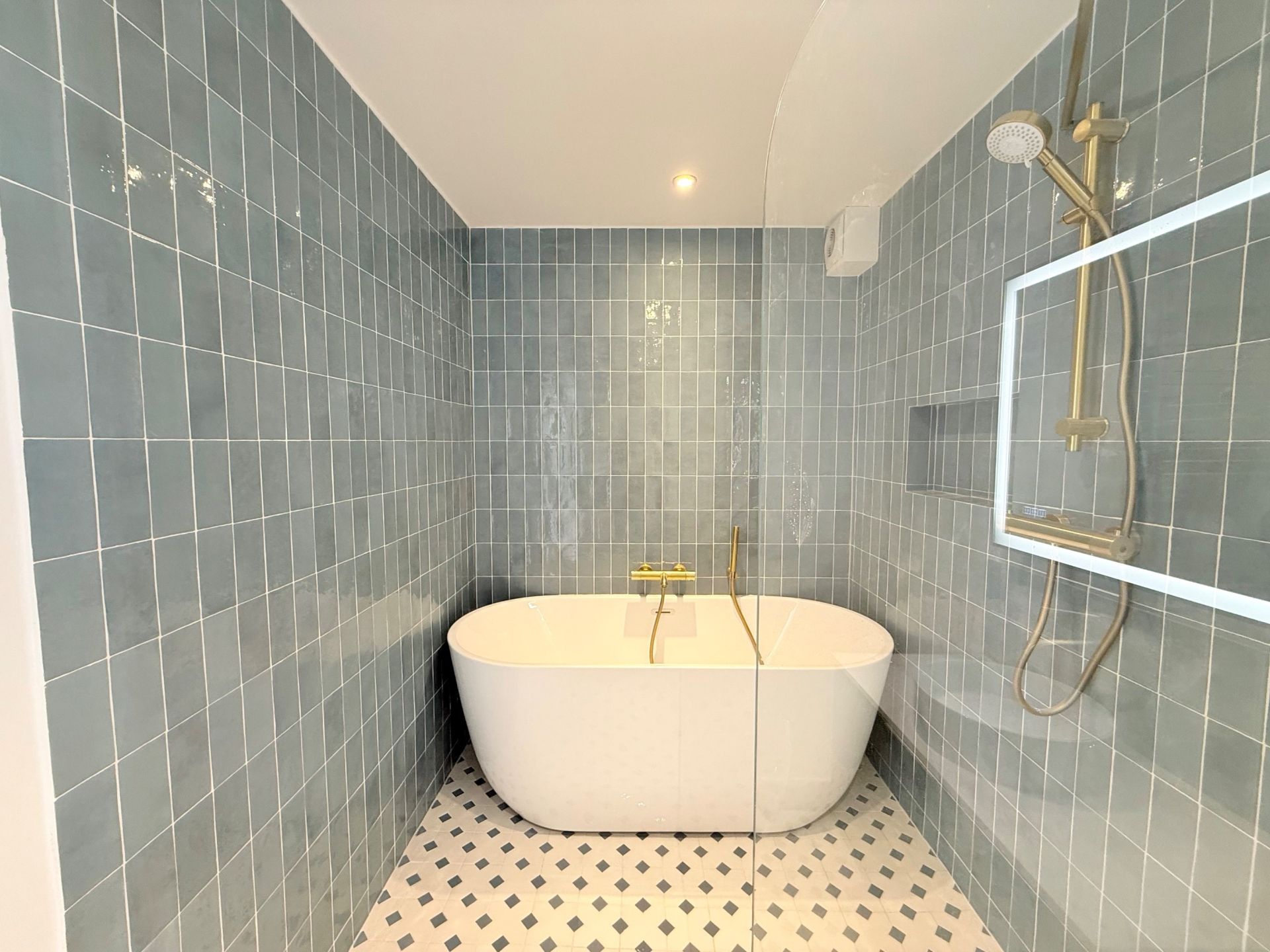 luxury apartment 3 Rooms for sale on LILLE (59000)