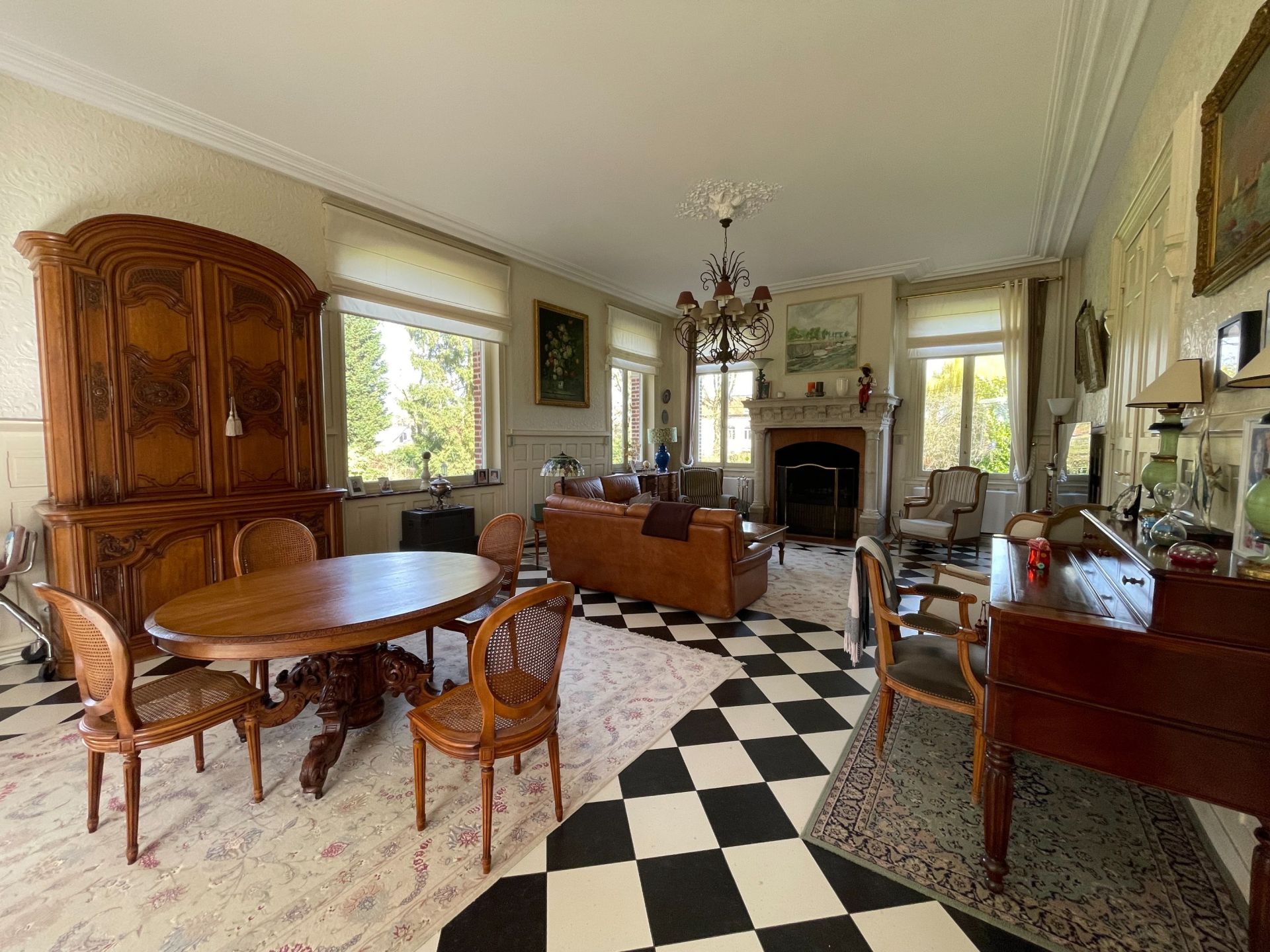 maison de luxe 15 Pièces en vente sur PHALEMPIN (59133)