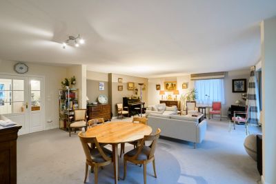 Vente Appartement de luxe Lille 5&nbsp;Pièces 153.07&nbsp;m²