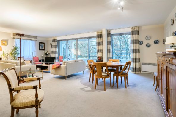 Sale Luxury apartment Lille 5&nbsp;Rooms 153.07&nbsp;m²