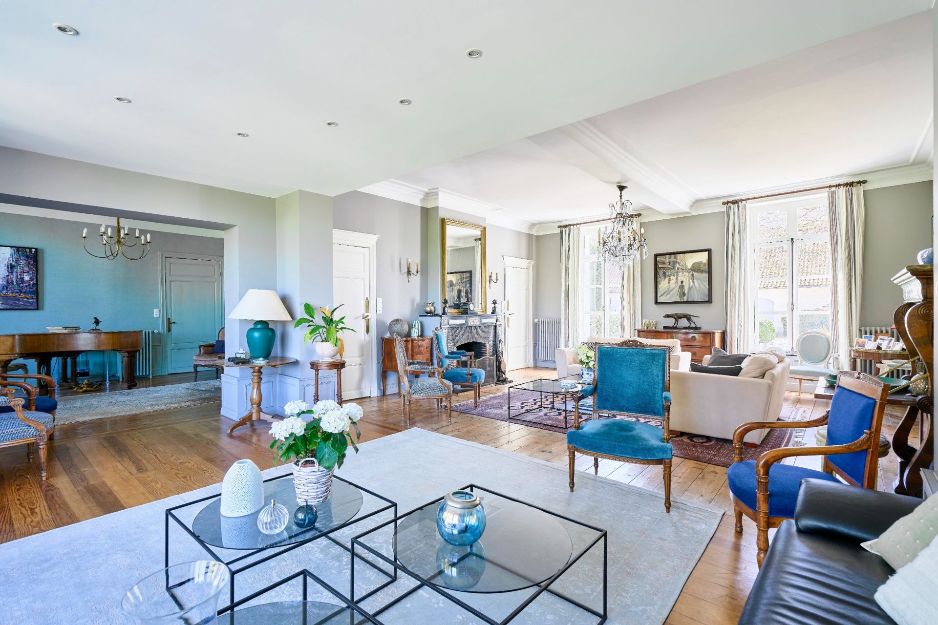 luxury house 20 Rooms for sale on LECELLES (59226)