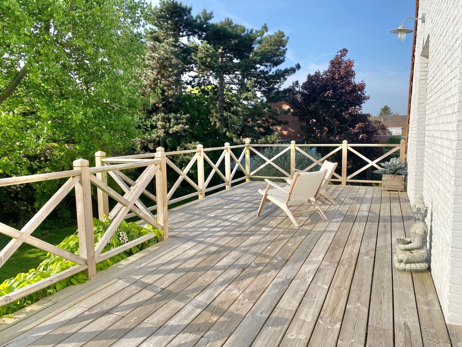 luxury house 8 Rooms for sale on CROIX (59170)