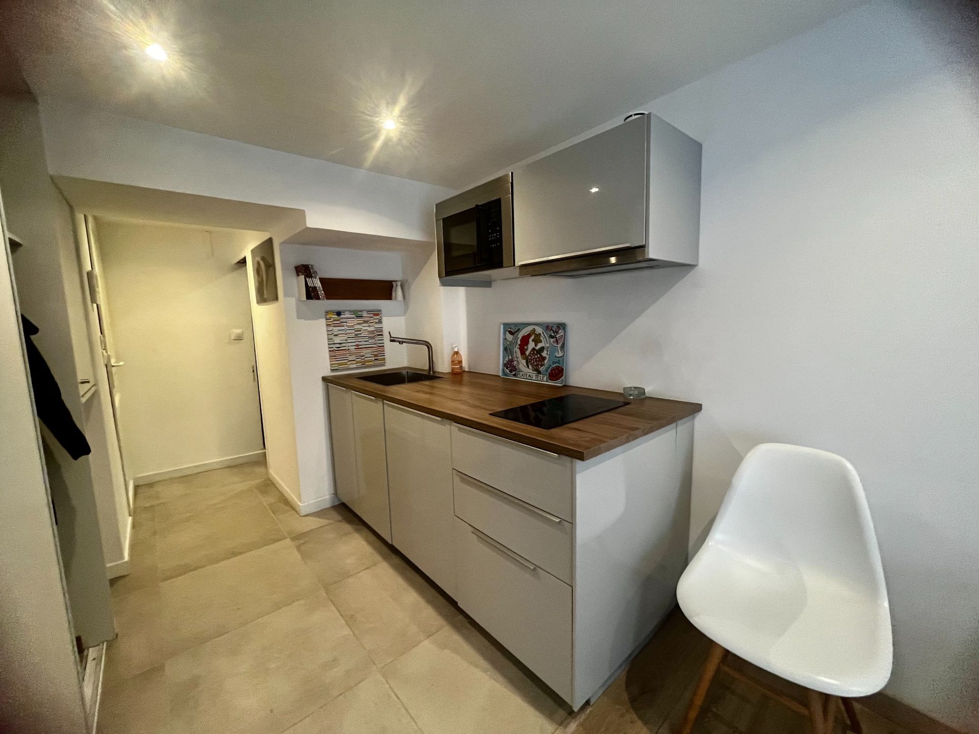 luxury apartment 1 room for rent on LILLE (59800)