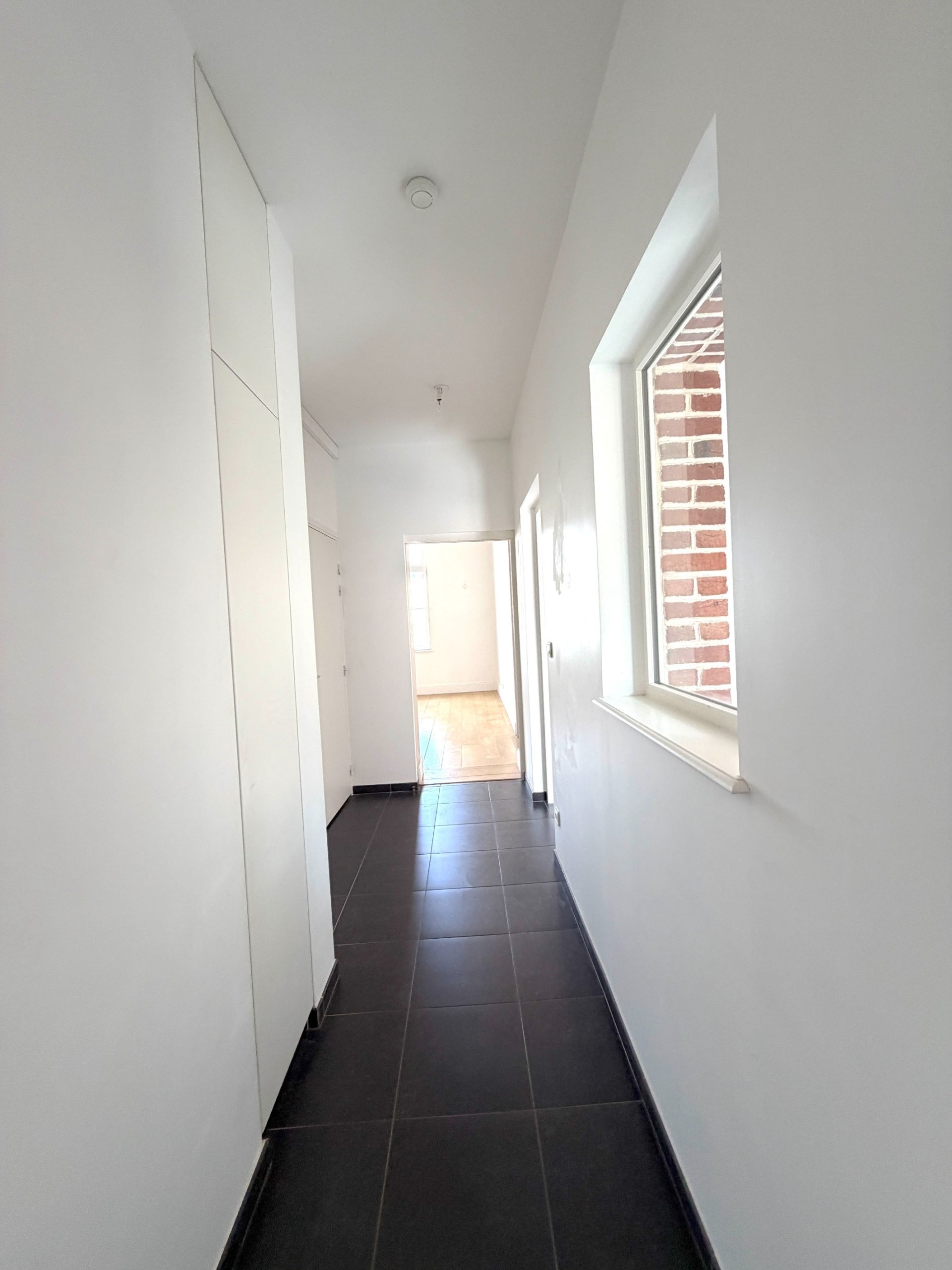 luxury apartment 4 Rooms for rent on LILLE (59800)