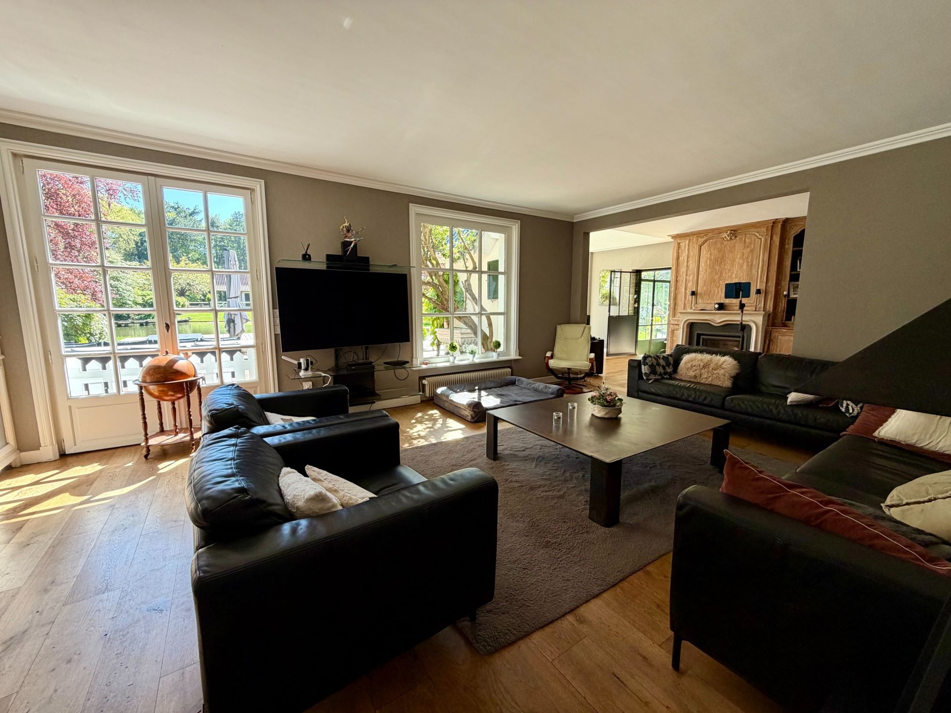 maison de luxe 15 Pièces en vente sur MERIGNIES (59710)