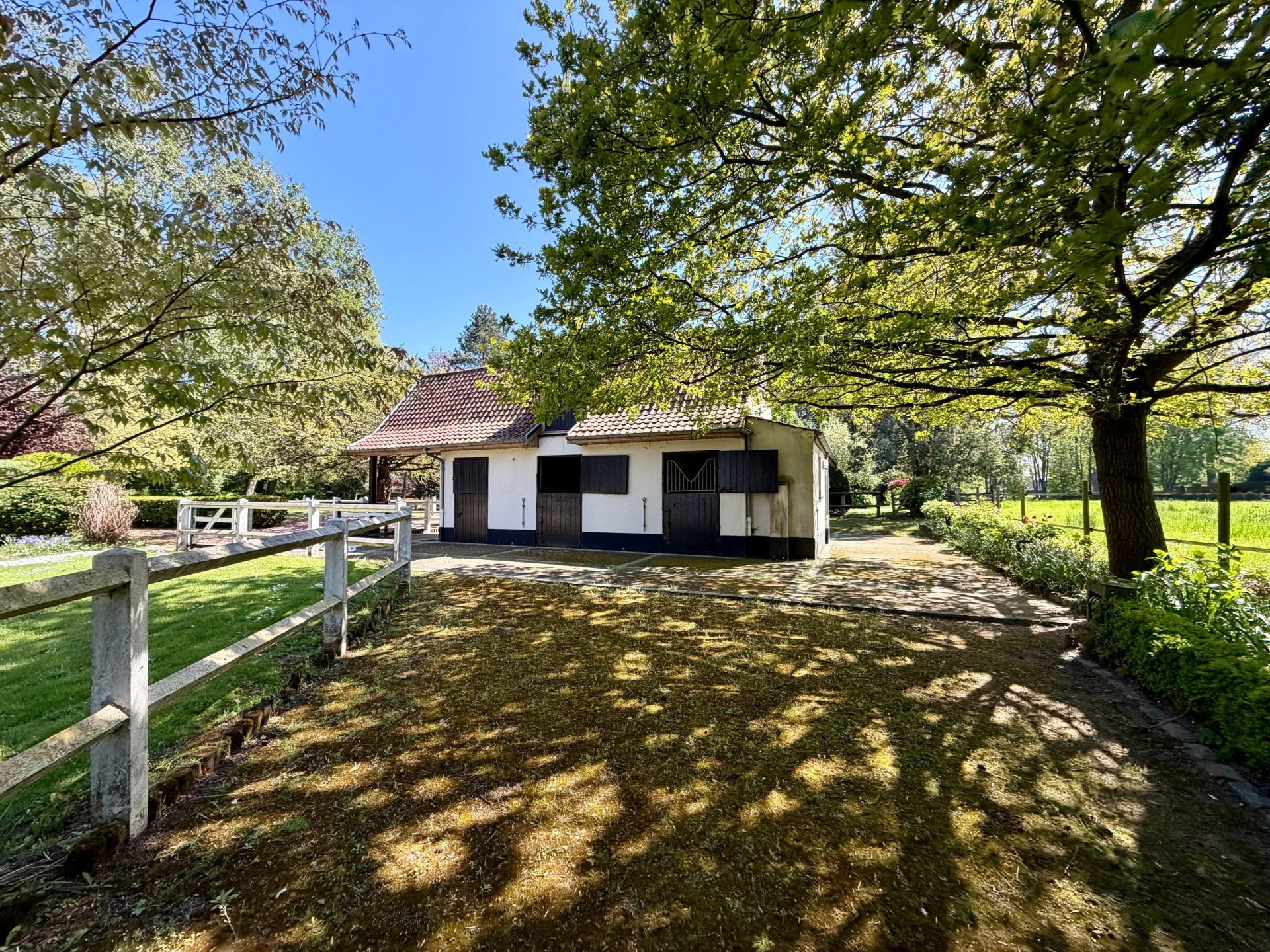 maison de luxe 15 Pièces en vente sur MERIGNIES (59710)