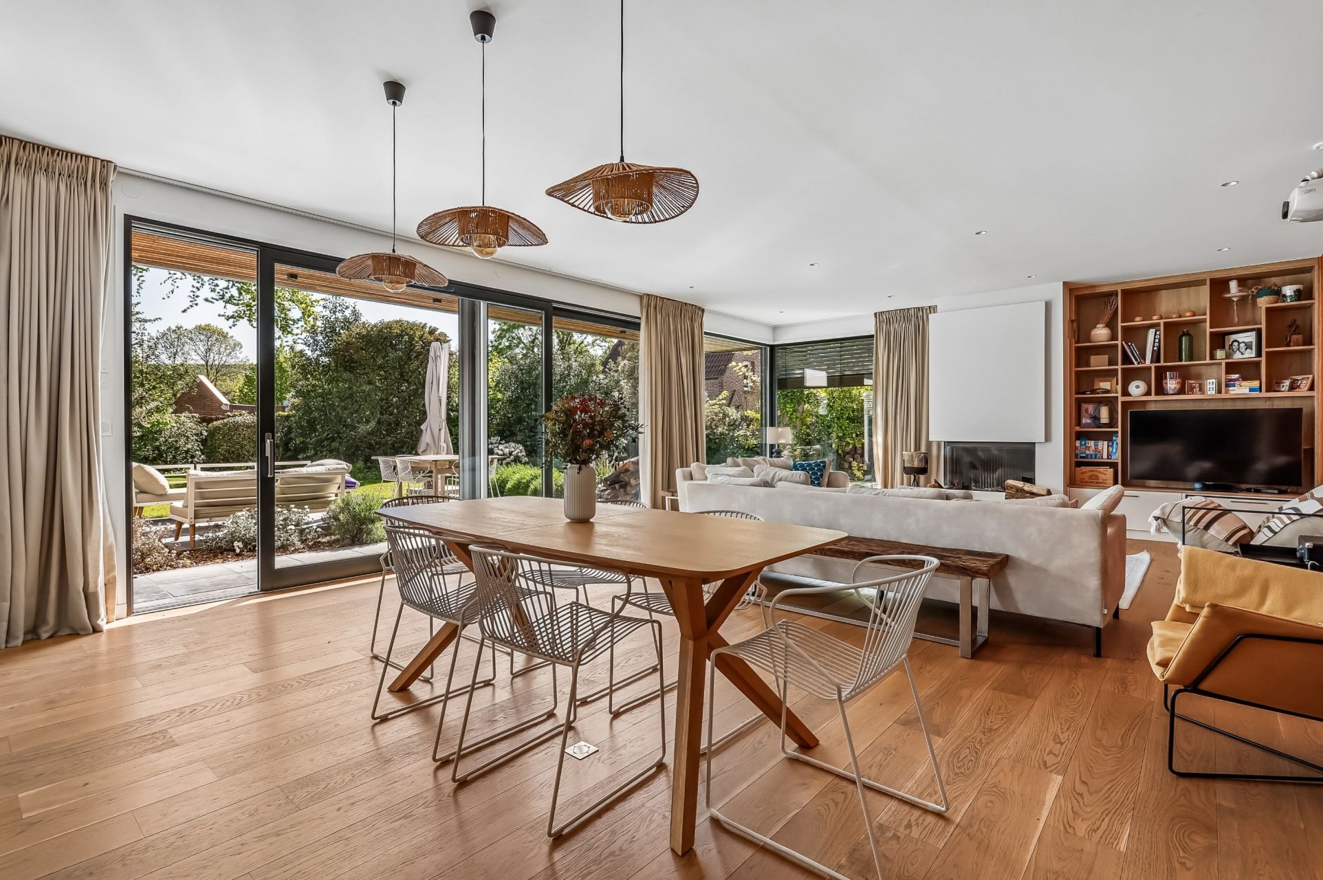 luxury house 6 Rooms for sale on MOUVAUX (59420)