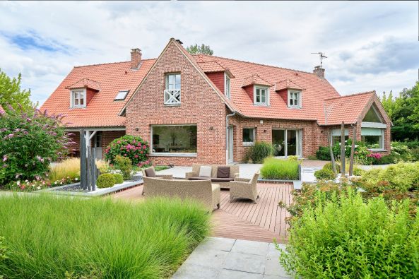 Vente Maison de luxe Radinghem-en-Weppes 15&nbsp;Pièces 288&nbsp;m²