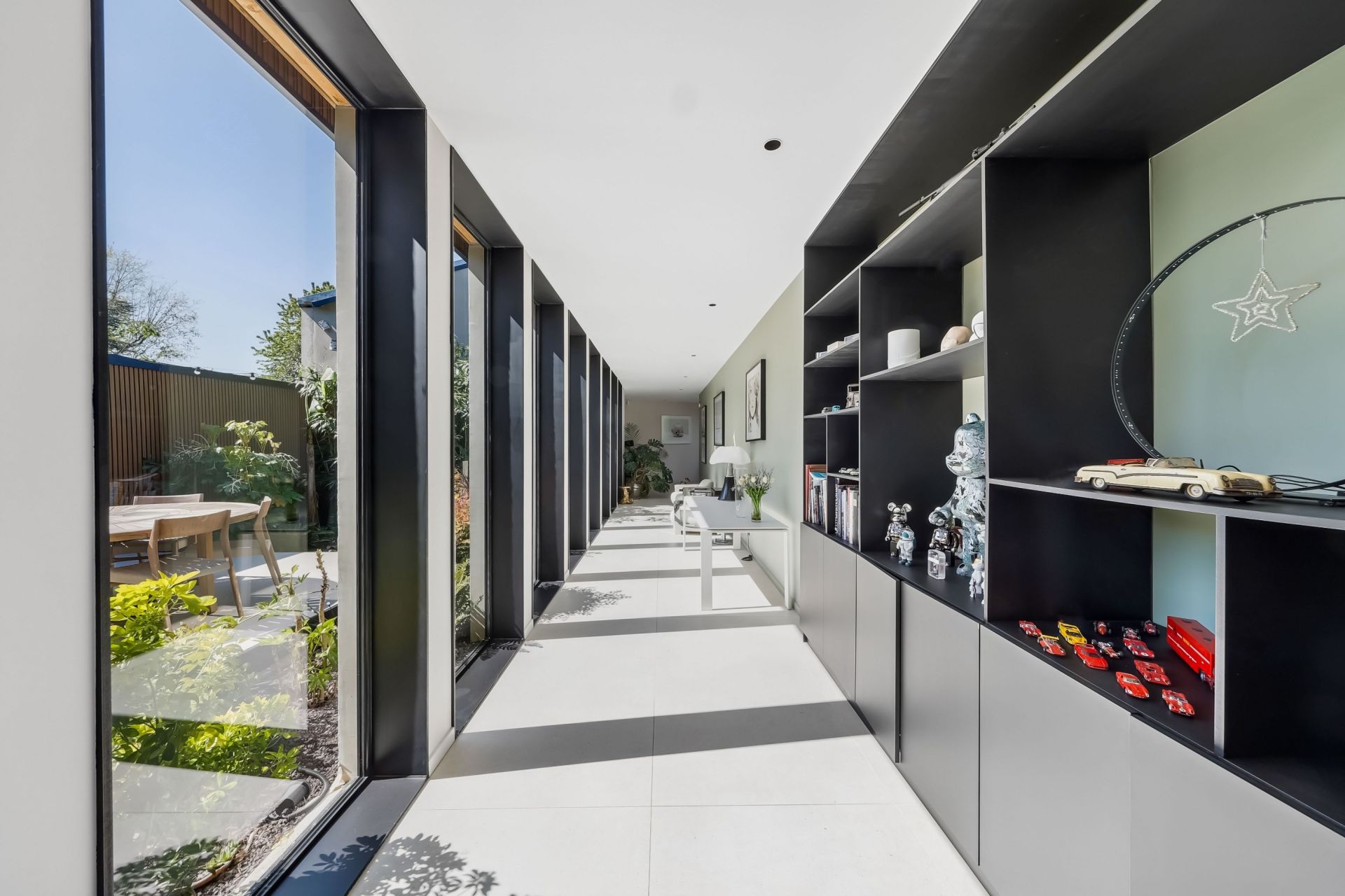 luxury apartment 7 Rooms for sale on LAMBERSART (59130)