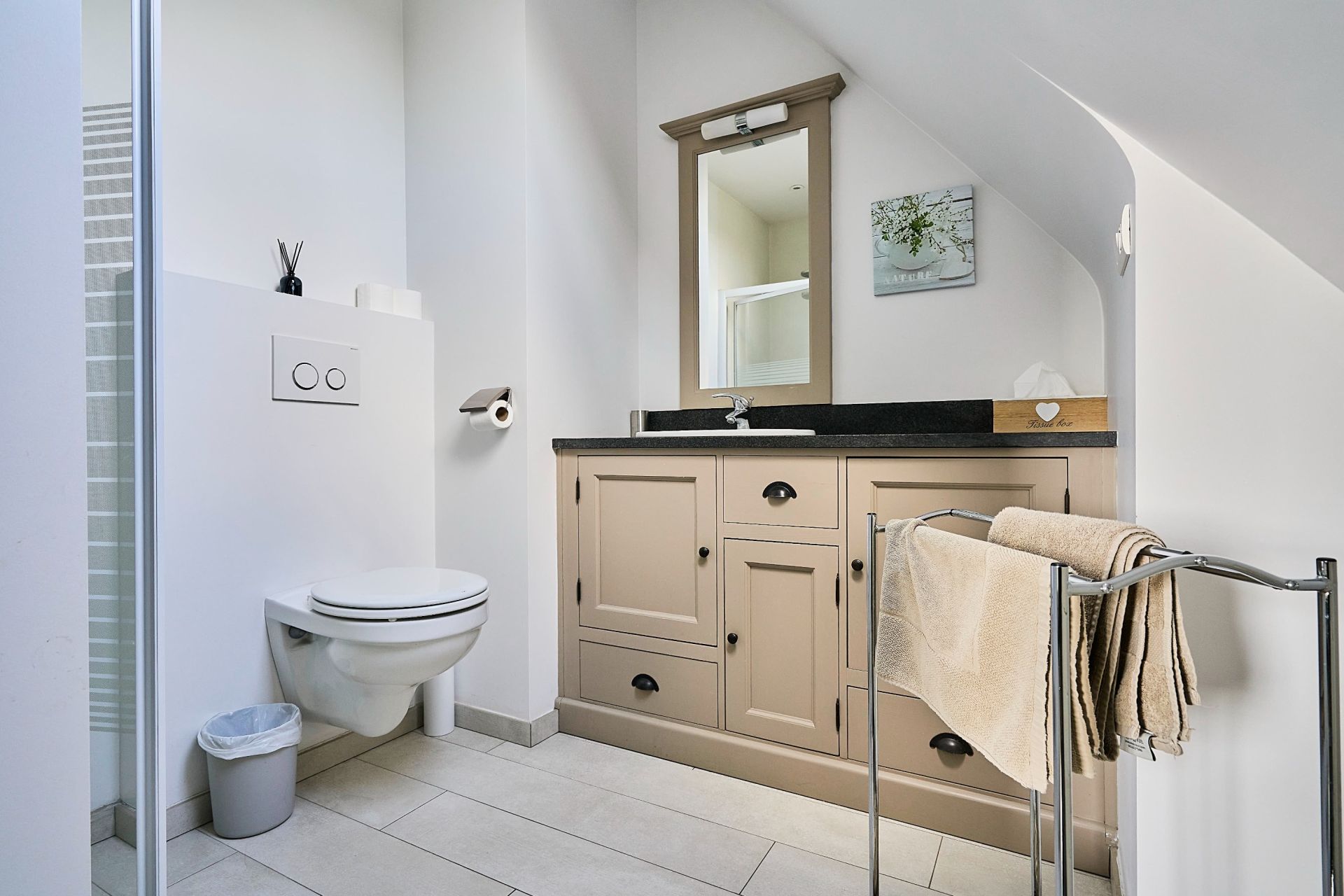 luxury house 20 Rooms for sale on MERRIS (59270)