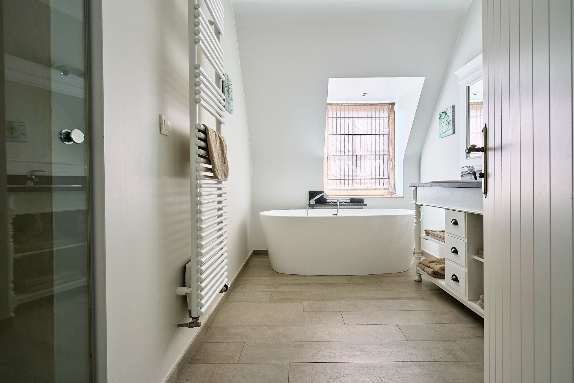 luxury house 20 Rooms for sale on MERRIS (59270)