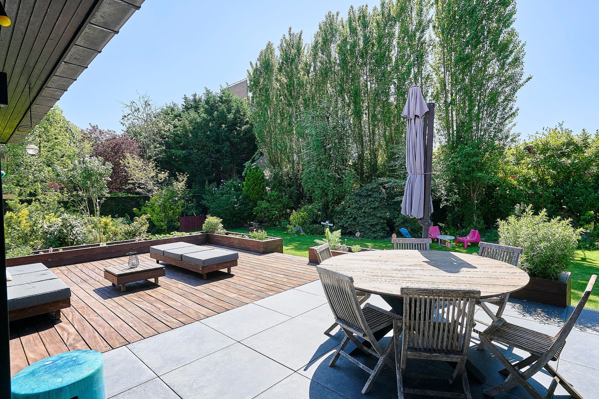 luxury house 8 Rooms for sale on MARCQ EN BAROEUL (59700)