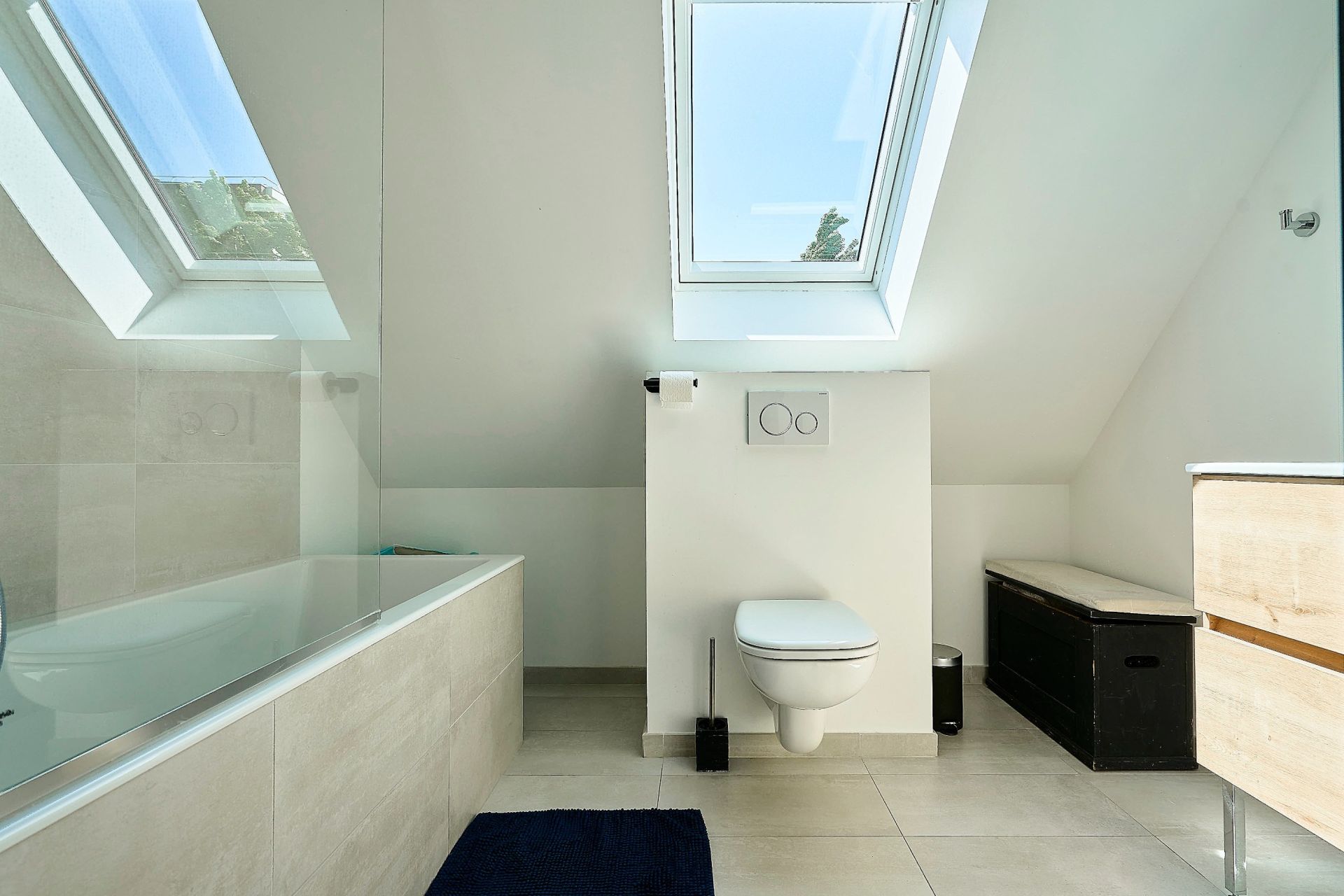 luxury house 8 Rooms for sale on MARCQ EN BAROEUL (59700)