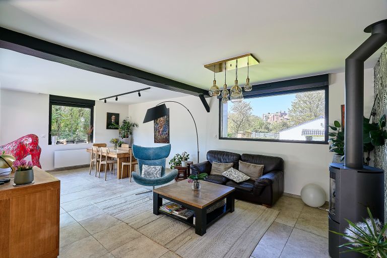 luxury house 8 Rooms for sale on MARCQ EN BAROEUL (59700)