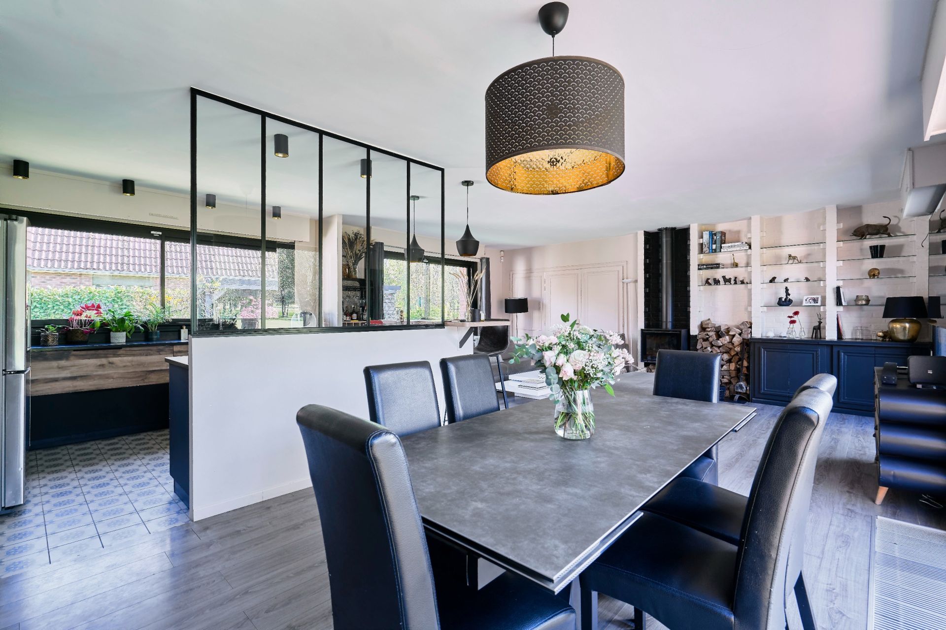 luxury house 5 Rooms for sale on WASQUEHAL (59290)