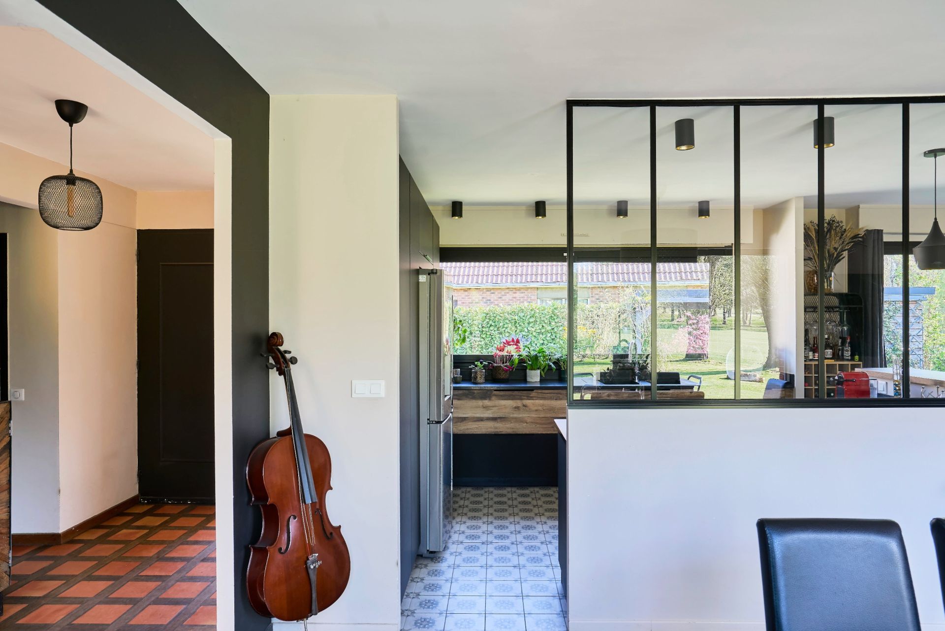 luxury apartment 5 Rooms for sale on WASQUEHAL (59290)