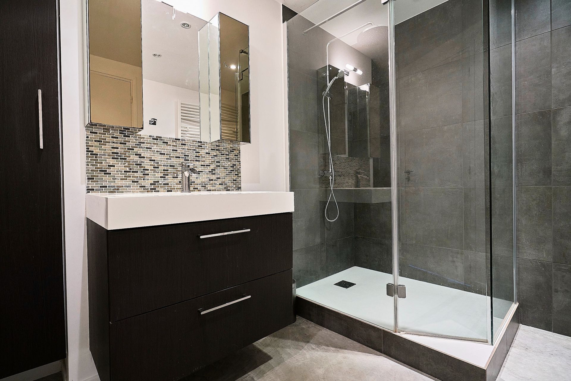 luxury house 7 Rooms for sale on MARCQ EN BAROEUL (59700)
