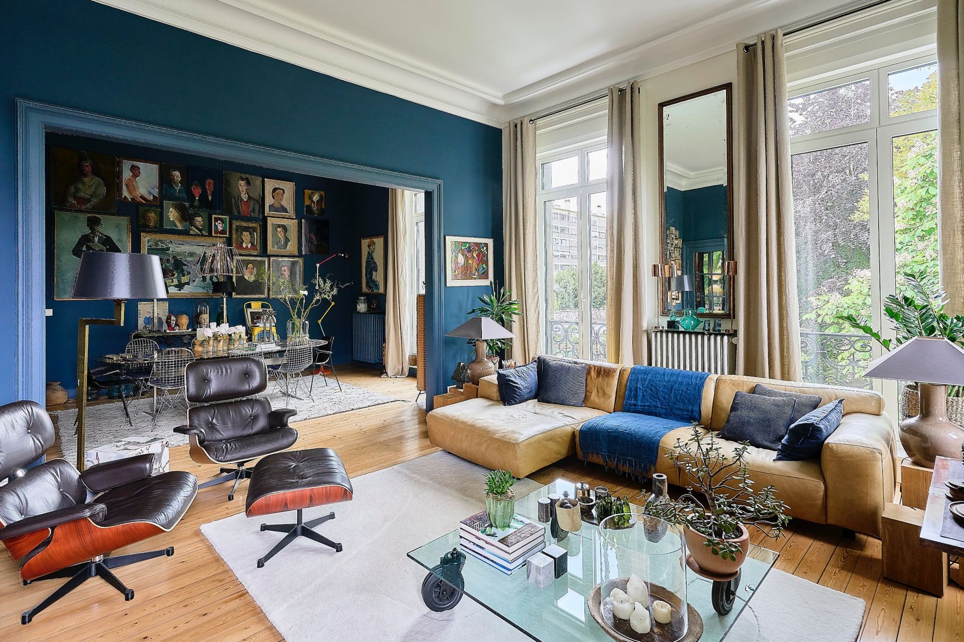 luxury apartment 6 Rooms for sale on ROUBAIX (59100)