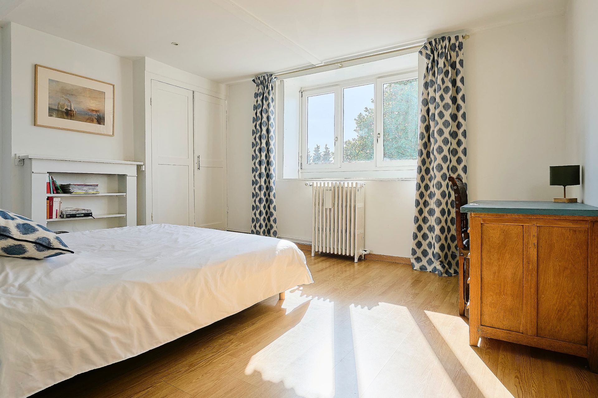 luxury house 8 Rooms for sale on ROUBAIX (59100)