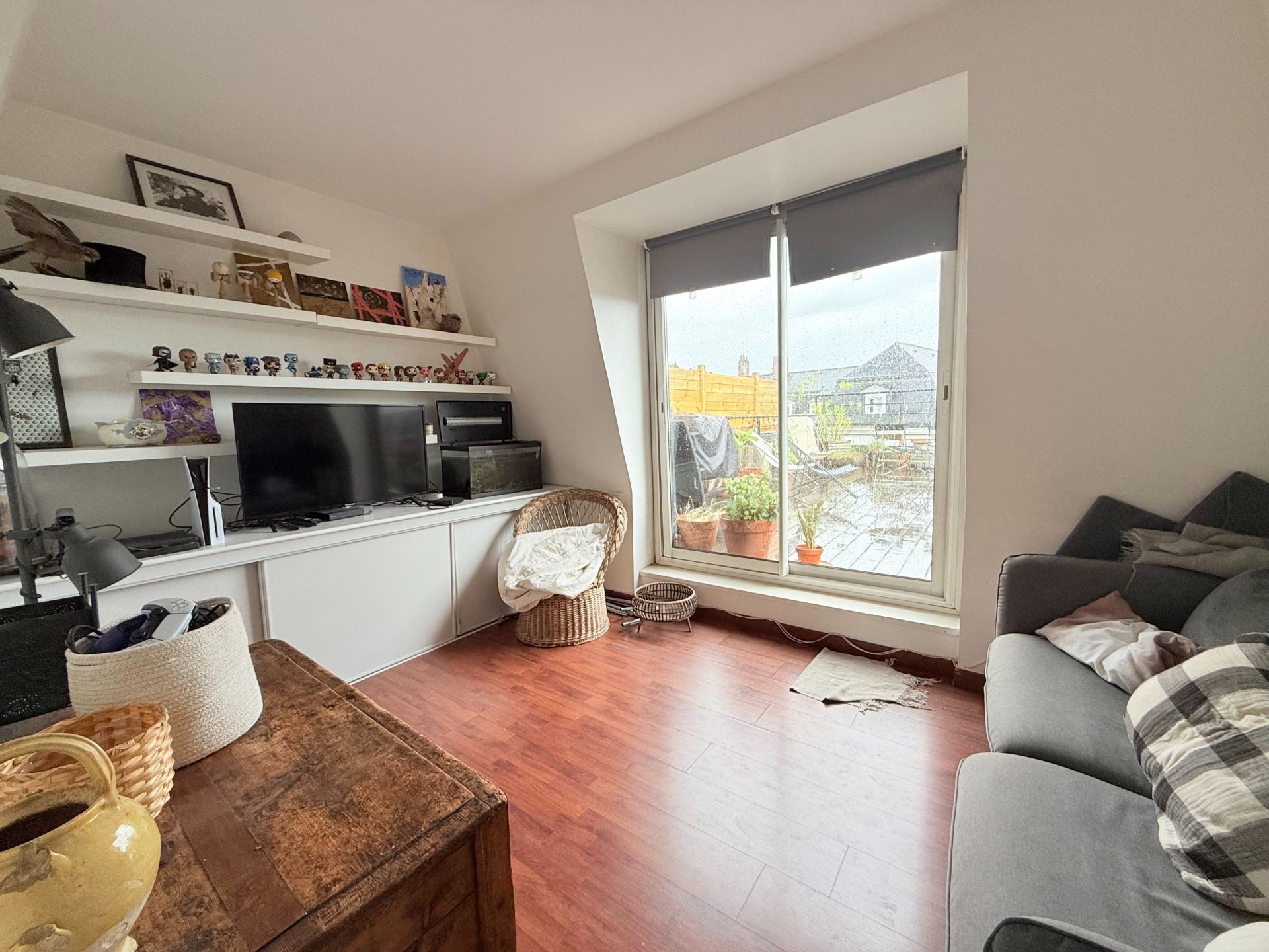 luxury apartment 7 Rooms for rent on LILLE (59000)