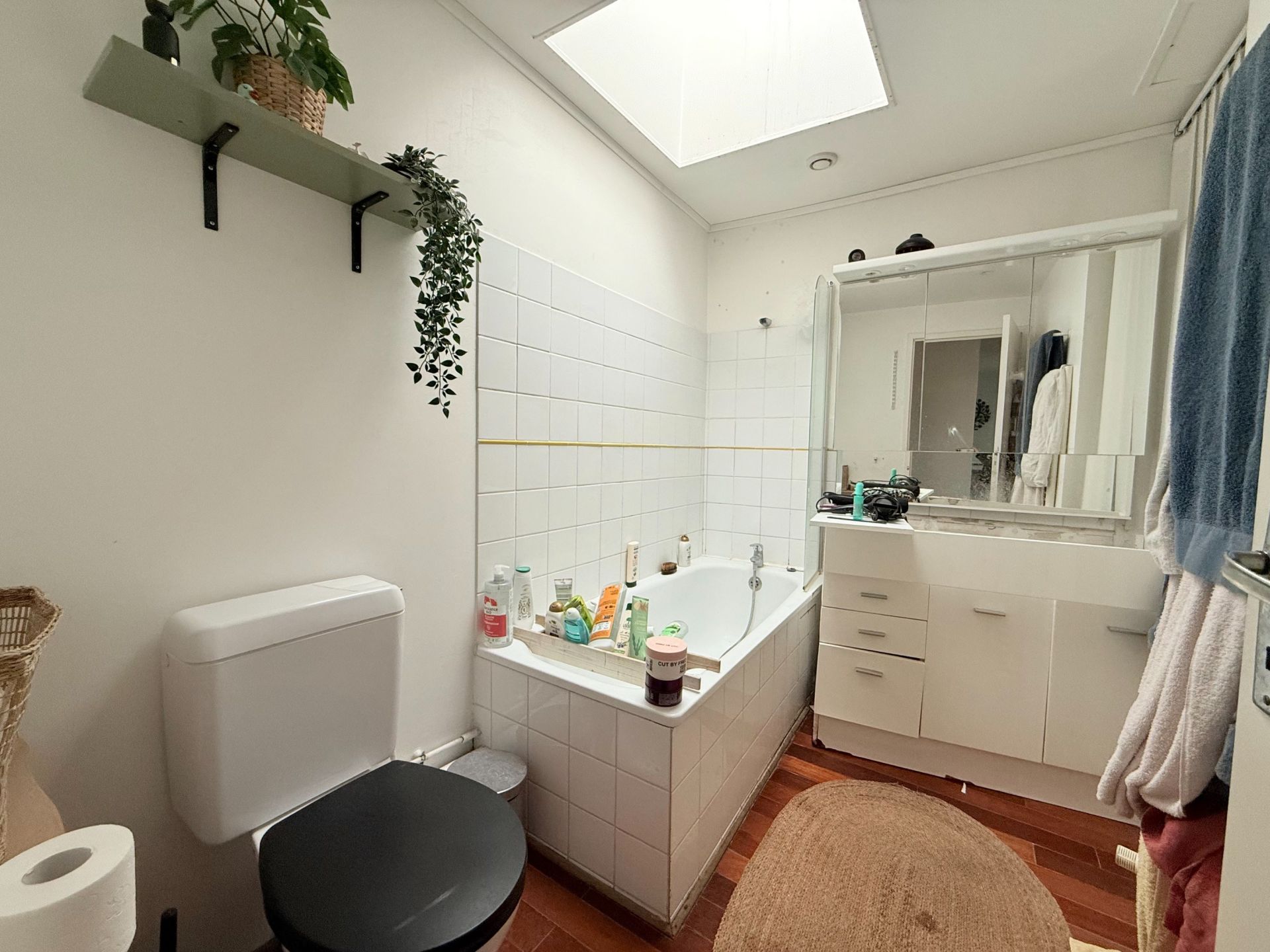 luxury apartment 7 Rooms for rent on LILLE (59000)