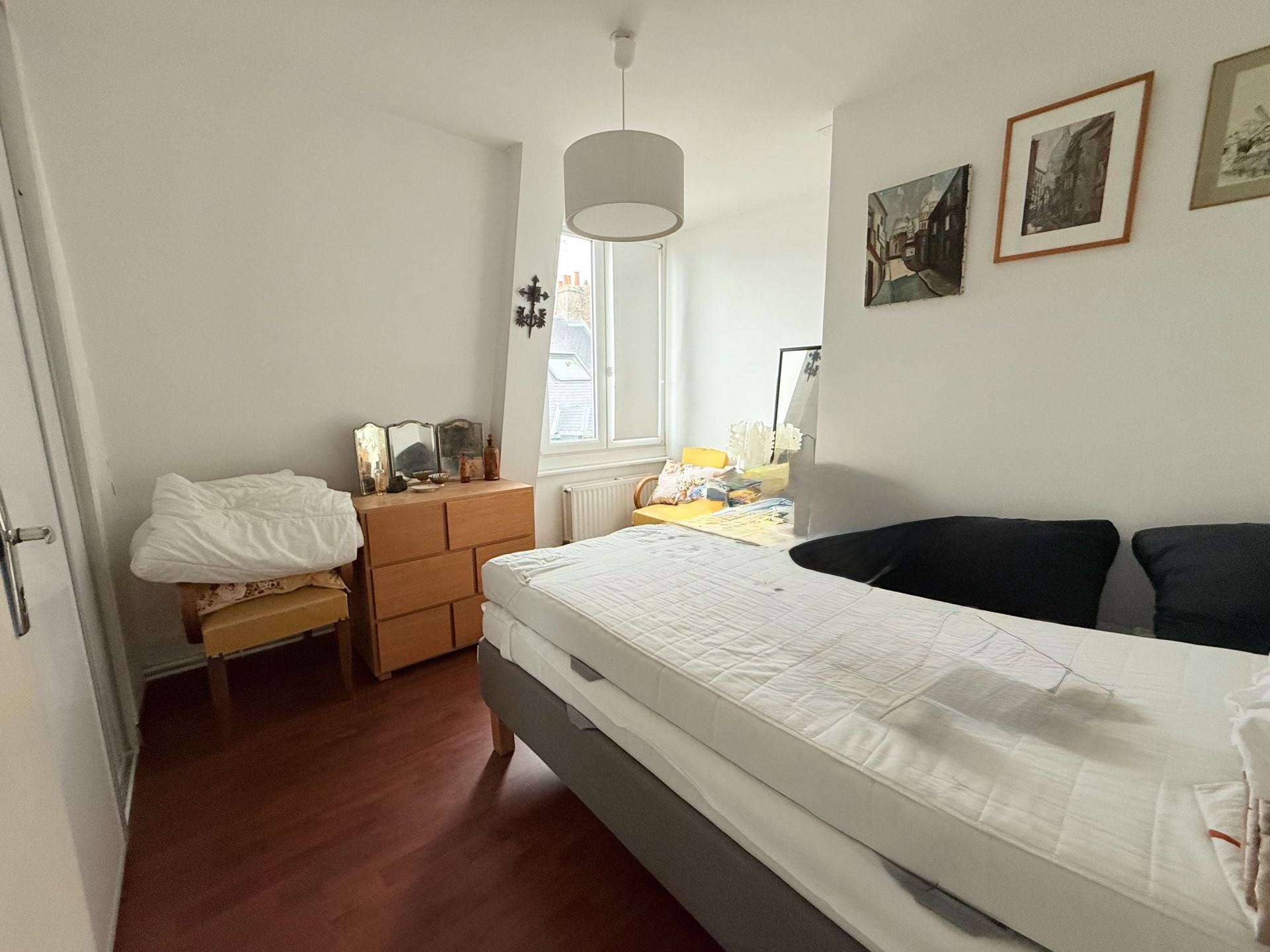 luxury apartment 7 Rooms for rent on LILLE (59000)