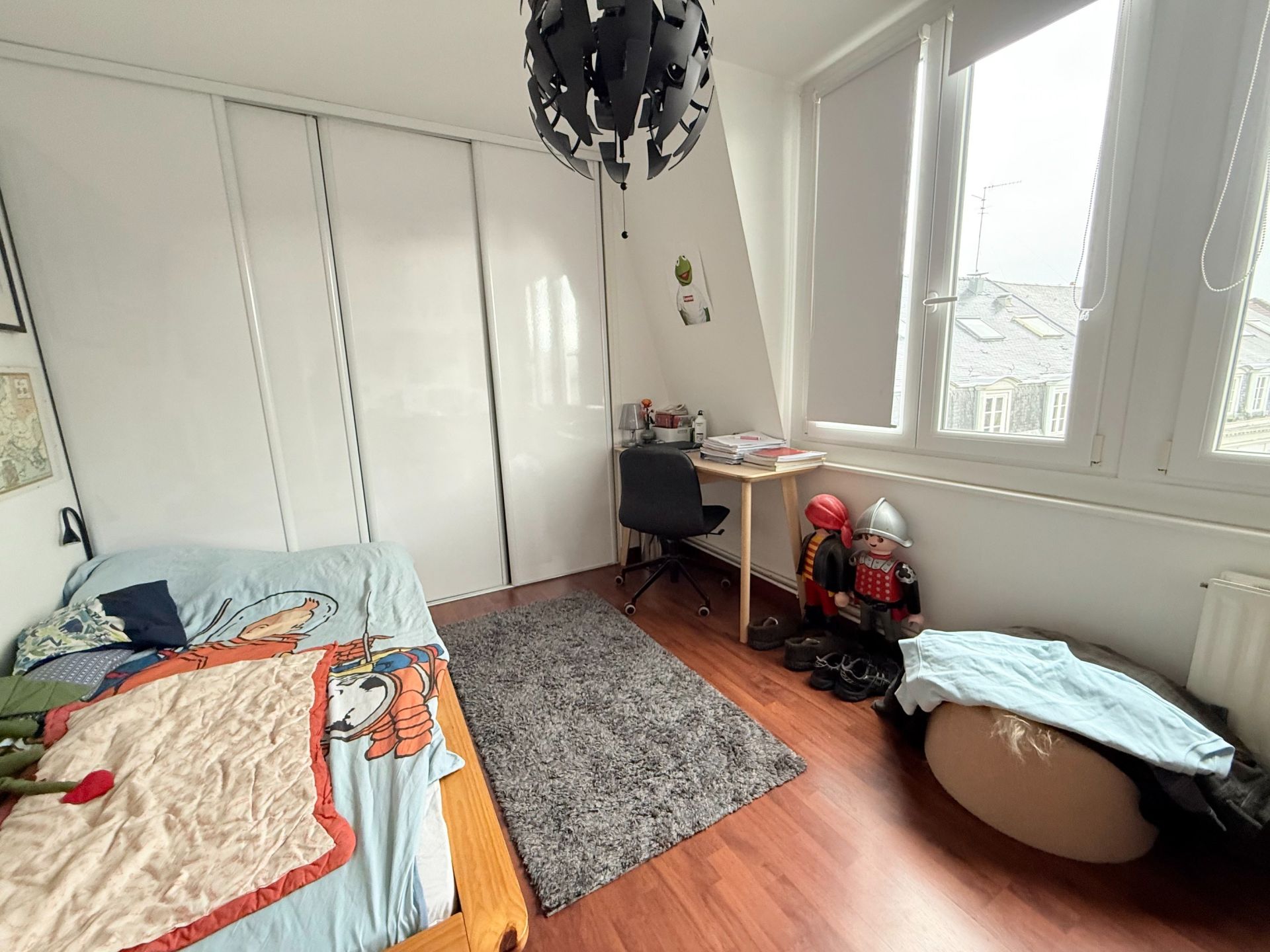luxury apartment 7 Rooms for rent on LILLE (59000)