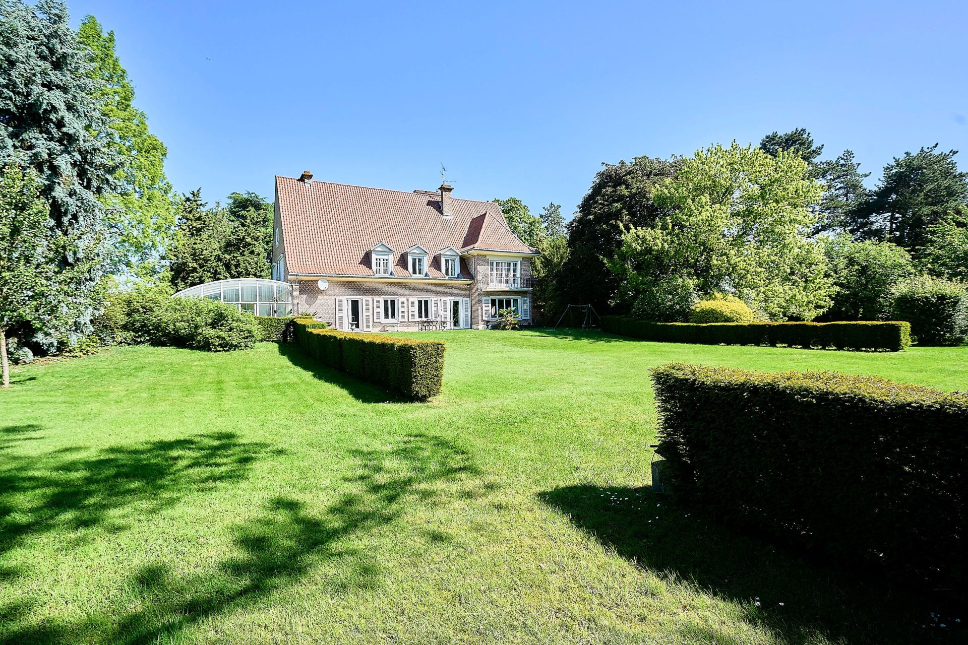 luxury house 20 Rooms for sale on LA CHAPELLE D ARMENTIERES (59930)