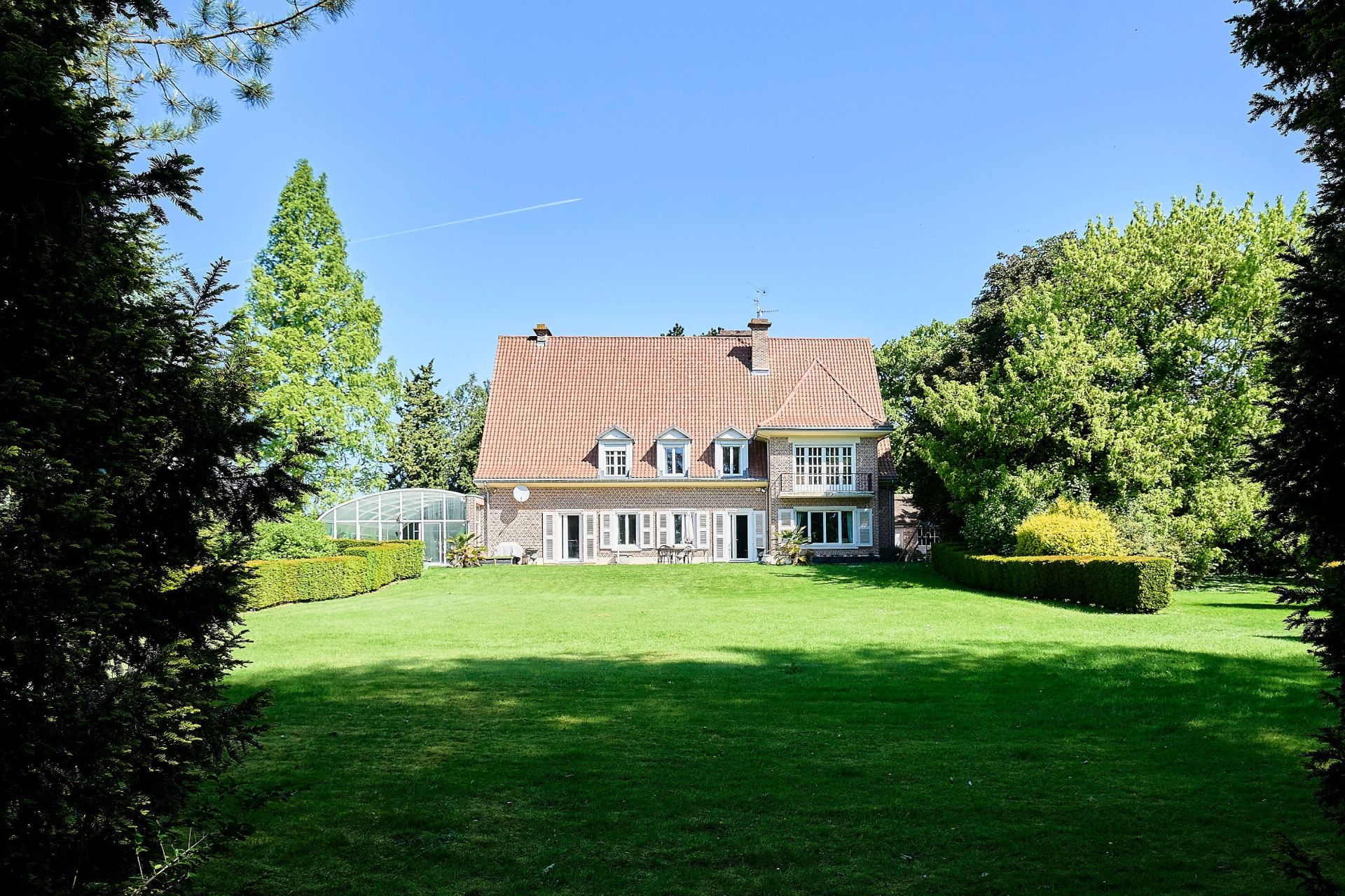 luxury house 20 Rooms for sale on LA CHAPELLE D ARMENTIERES (59930)