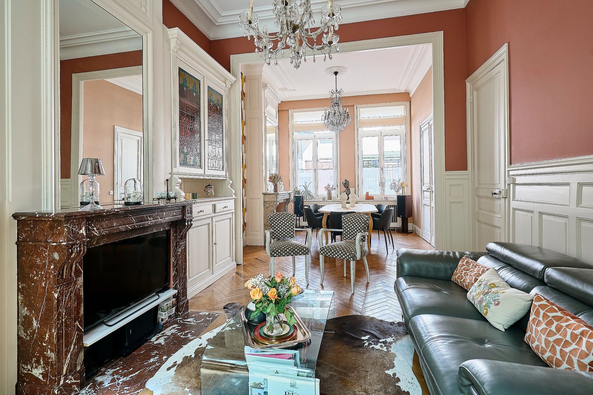 luxury house 8 Rooms for sale on LILLE (59800)