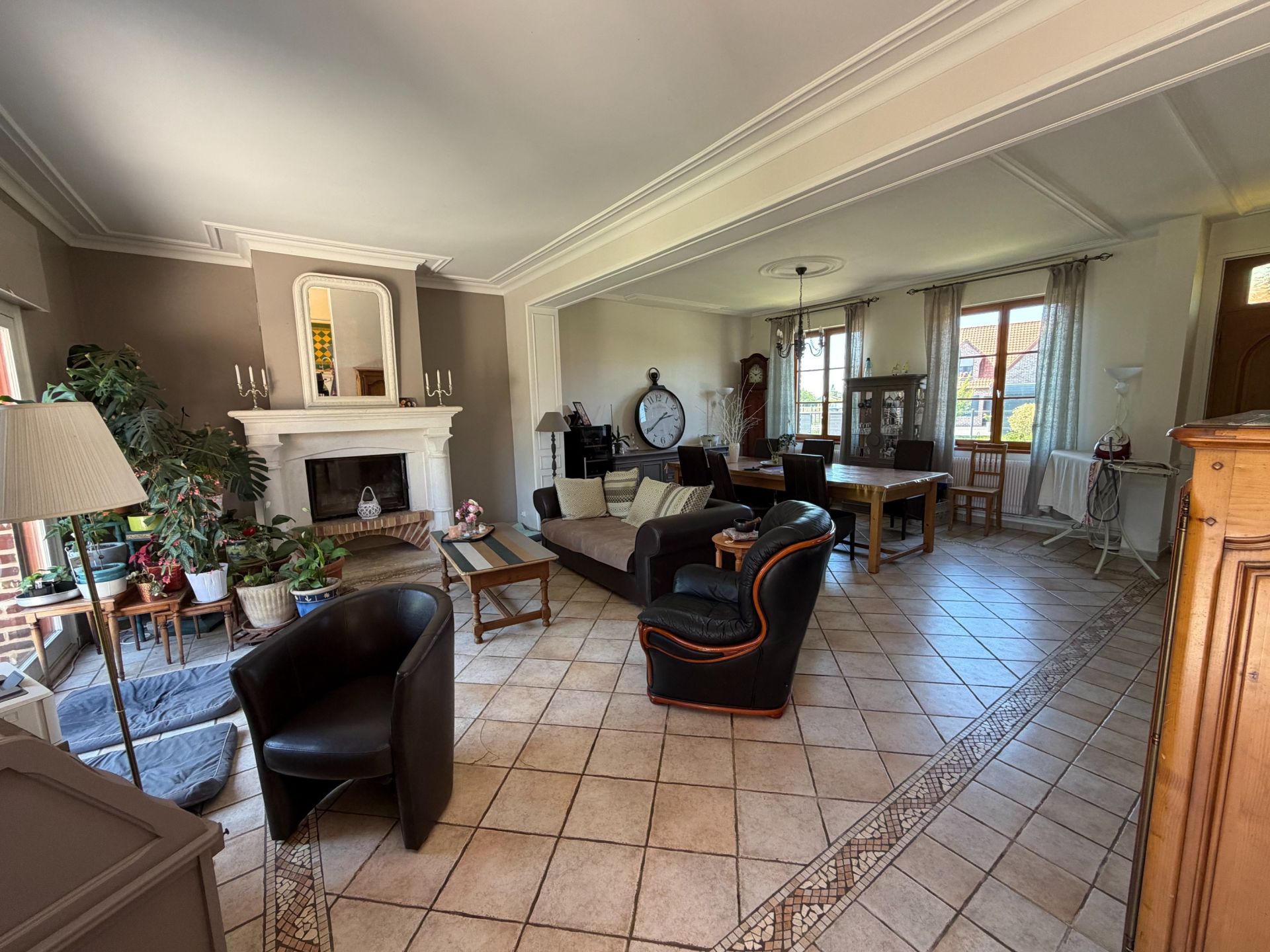 luxury house 15 Rooms for sale on LA COUTURE (62136)
