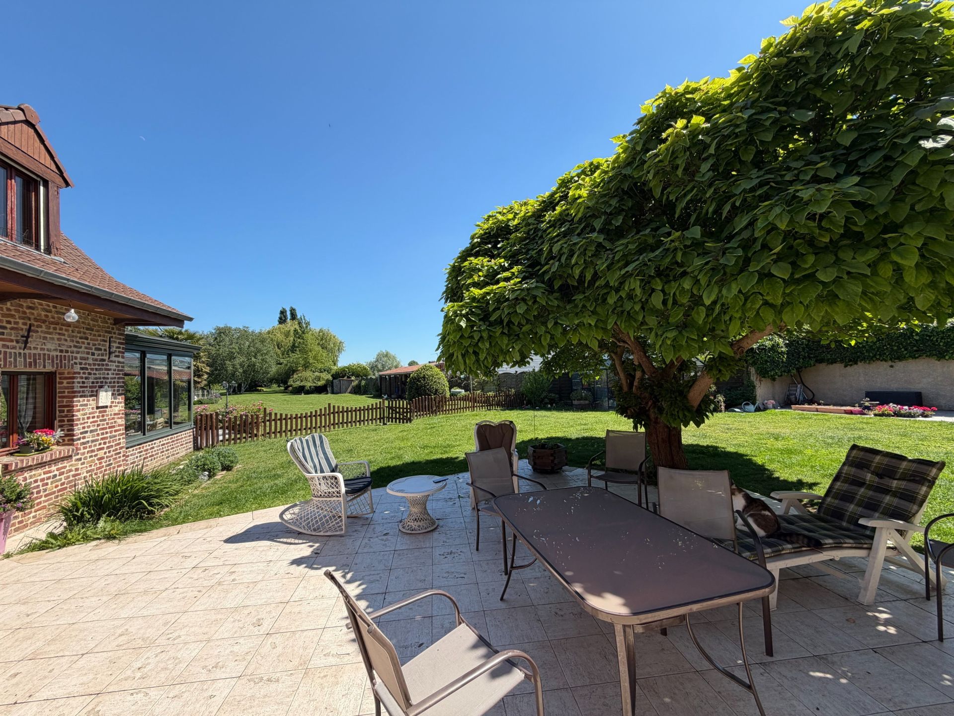 luxury house 15 Rooms for sale on LA COUTURE (62136)