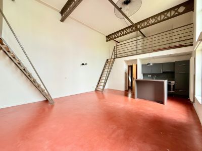 Sale Luxury apartment Lille 3&nbsp;Rooms 85&nbsp;m²