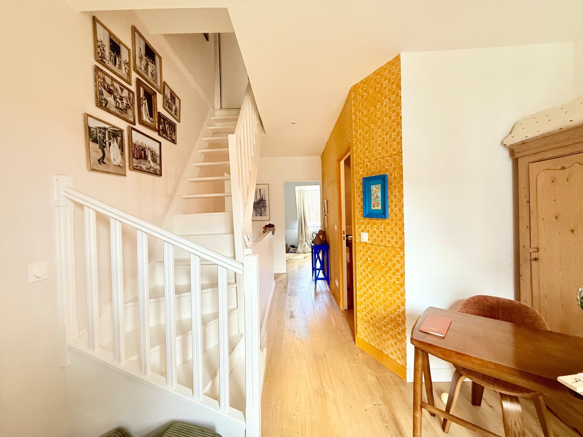 luxury apartment 4 Rooms for sale on LILLE (59800)