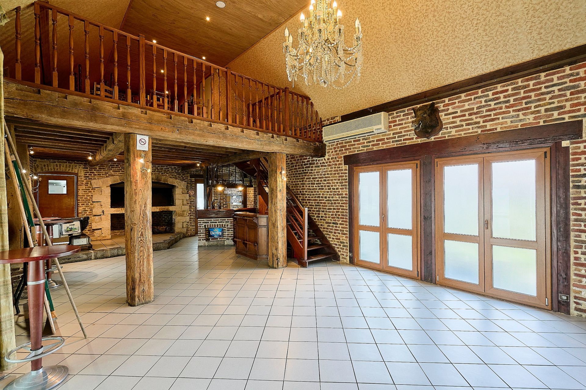 luxury house 15 Rooms for sale on COMINES (59560)