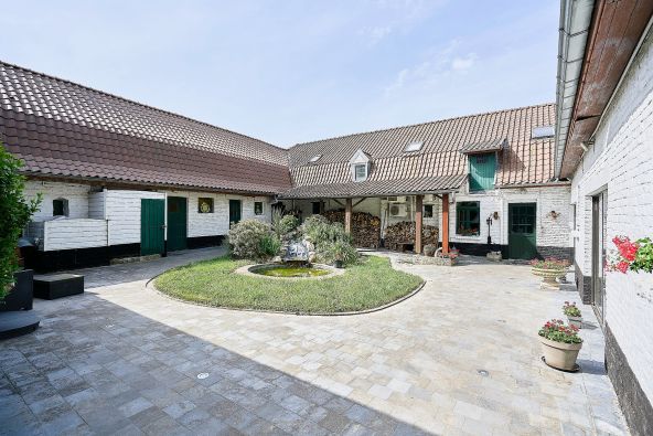 Vente Maison de luxe Comines 15&nbsp;Pièces 579&nbsp;m²