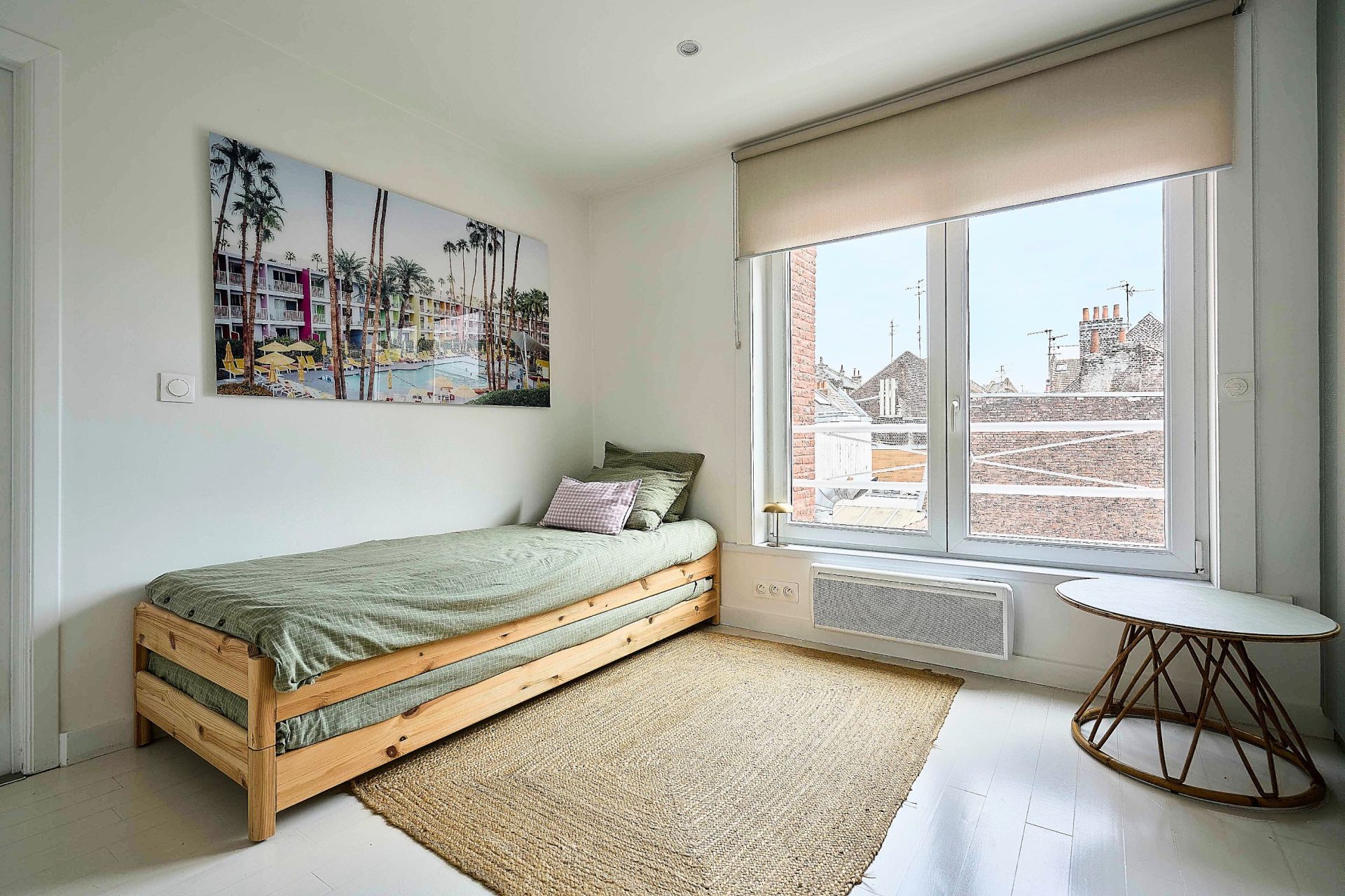 luxury apartment 6 Rooms for sale on LILLE (59800)