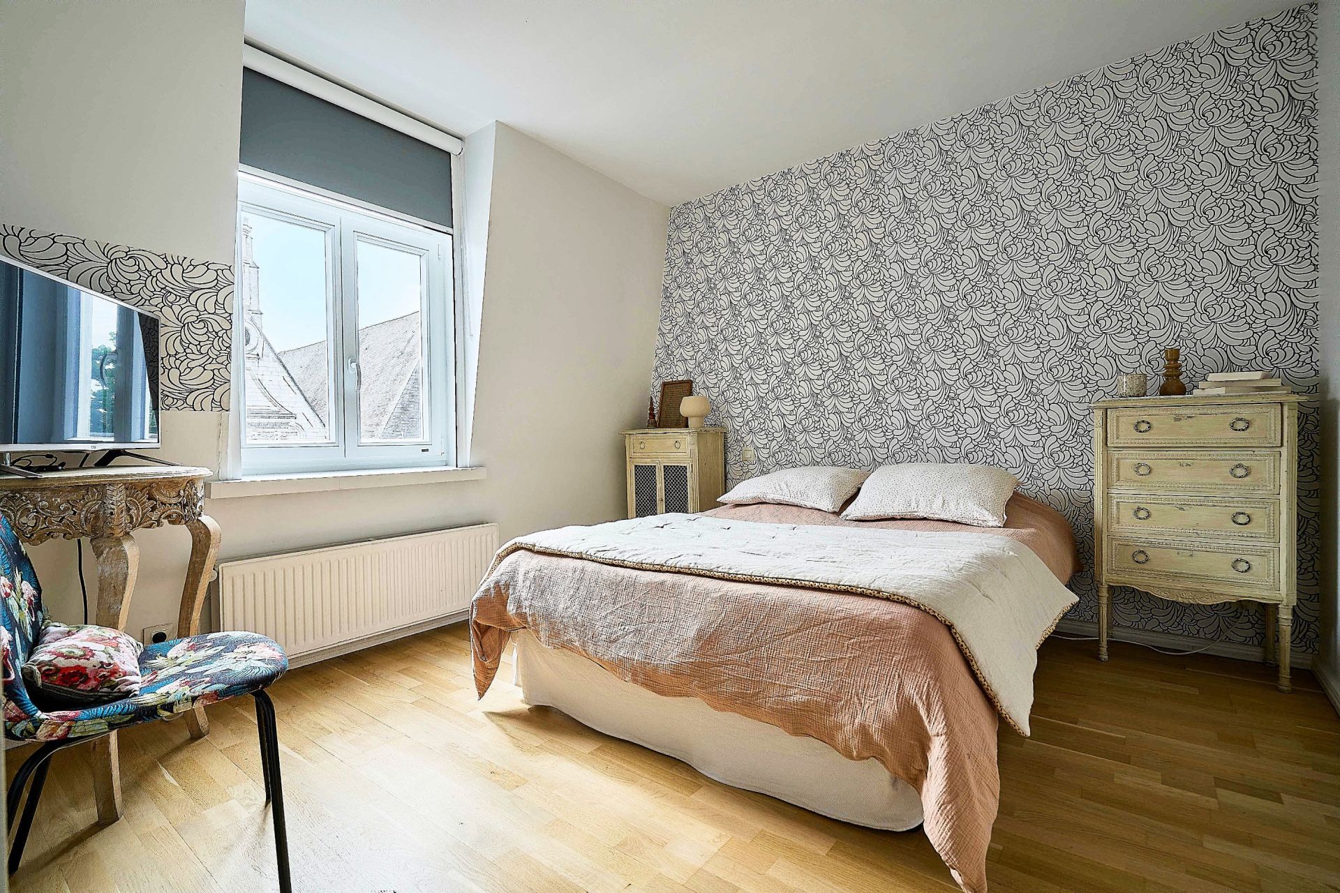 luxury apartment 6 Rooms for sale on LILLE (59800)