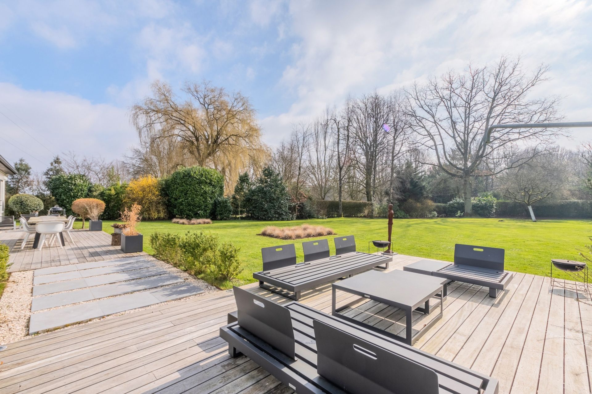 luxury house 7 Rooms for sale on BONDUES (59910)