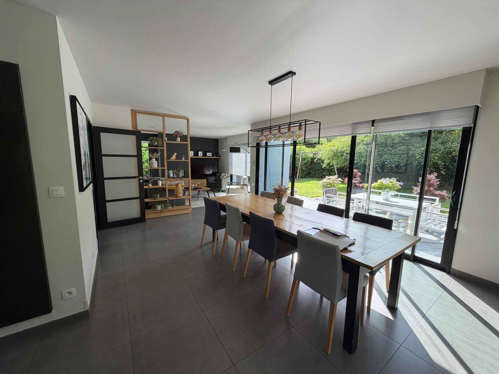 maison contemporaine 5 Pièces en location sur MOUVAUX (59420)