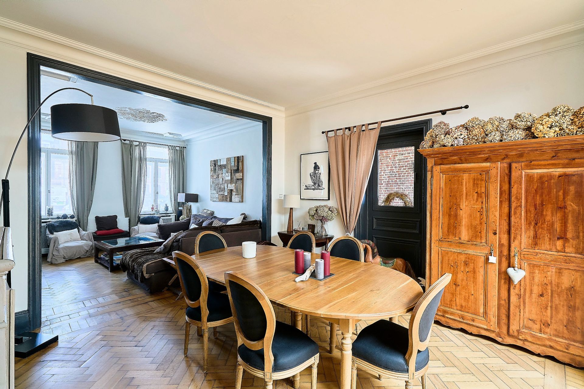 luxury house 11 Rooms for sale on BOUSBECQUE (59166)