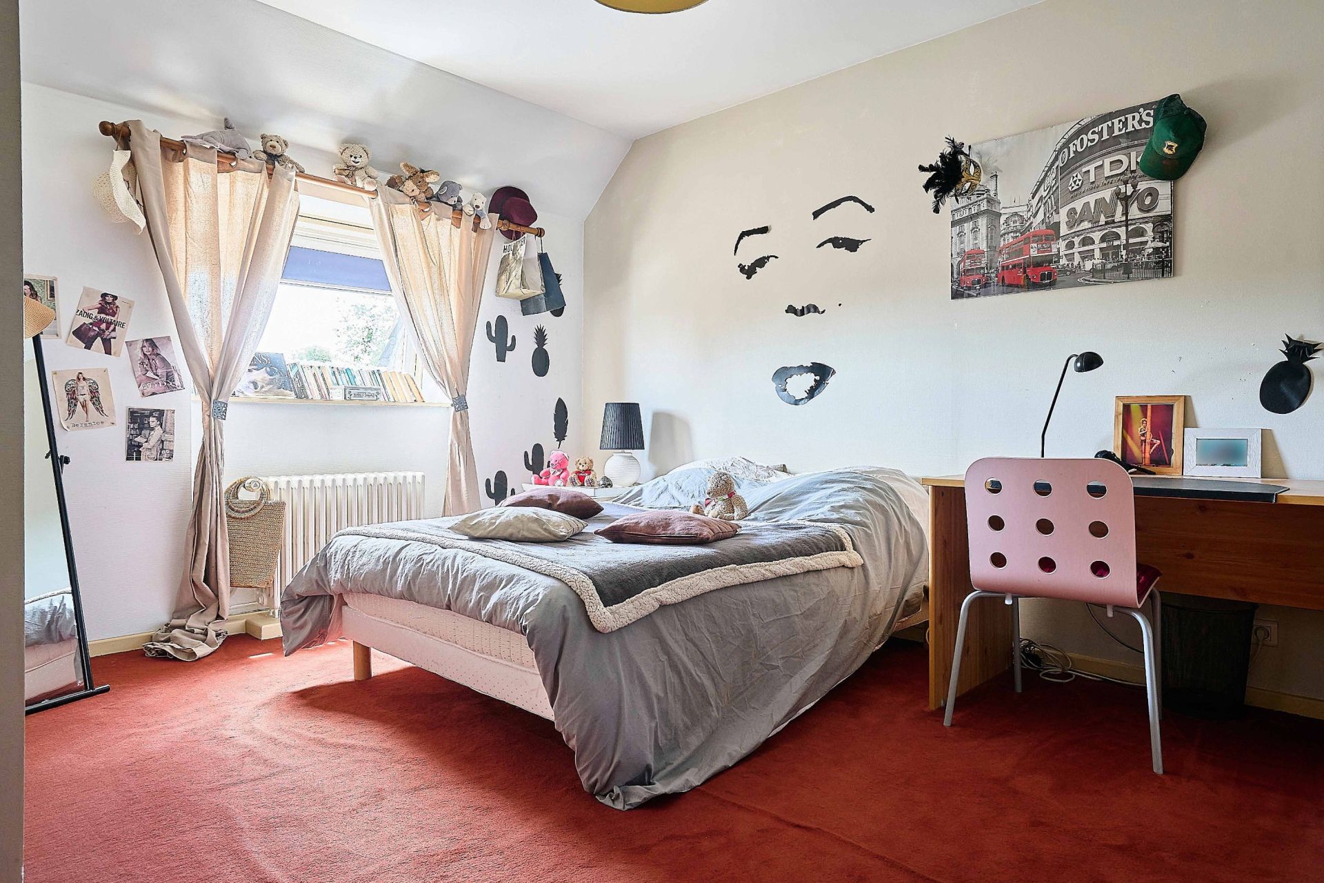 luxury house 11 Rooms for sale on BOUSBECQUE (59166)