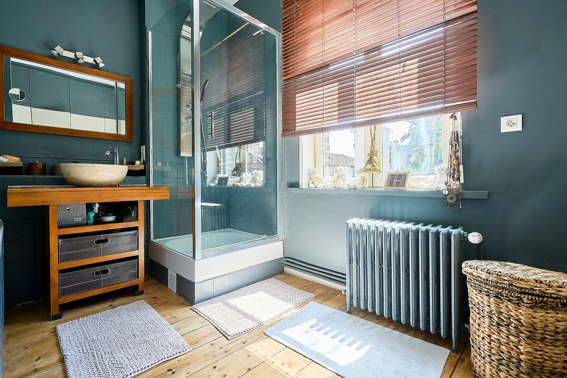 luxury house 11 Rooms for sale on BOUSBECQUE (59166)