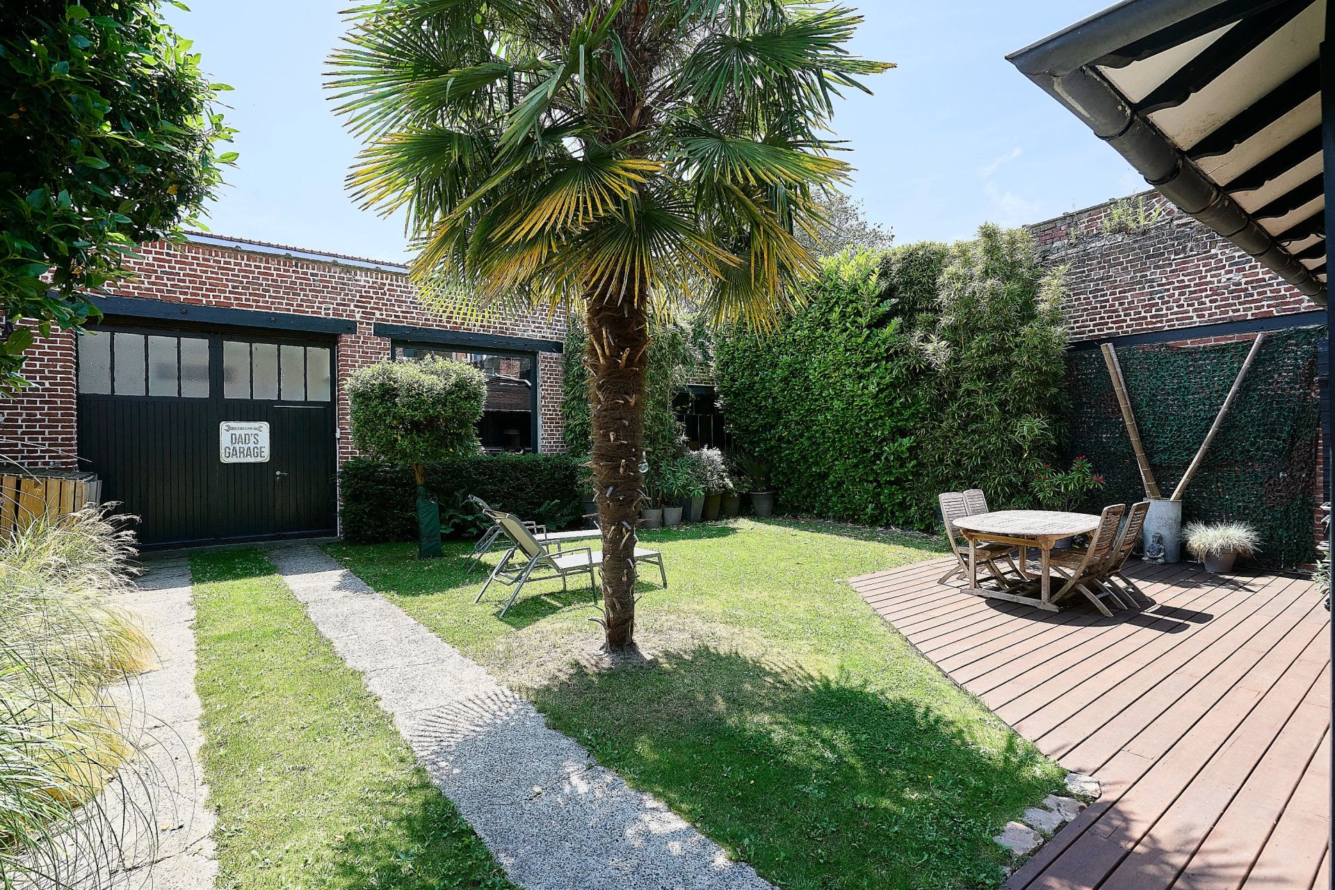 luxury house 11 Rooms for sale on BOUSBECQUE (59166)