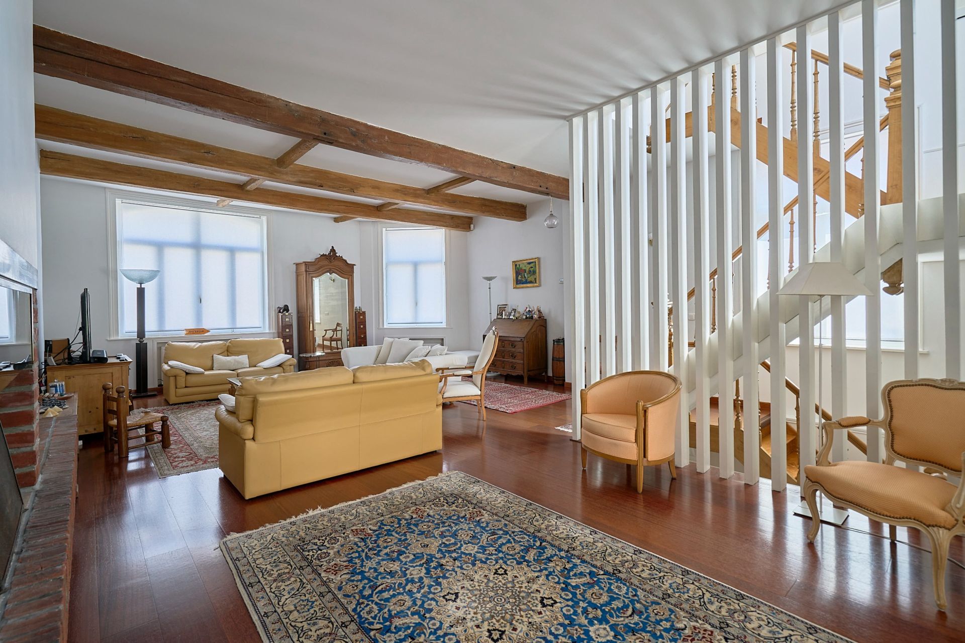 luxury house 9 Rooms for sale on LILLE (59000)