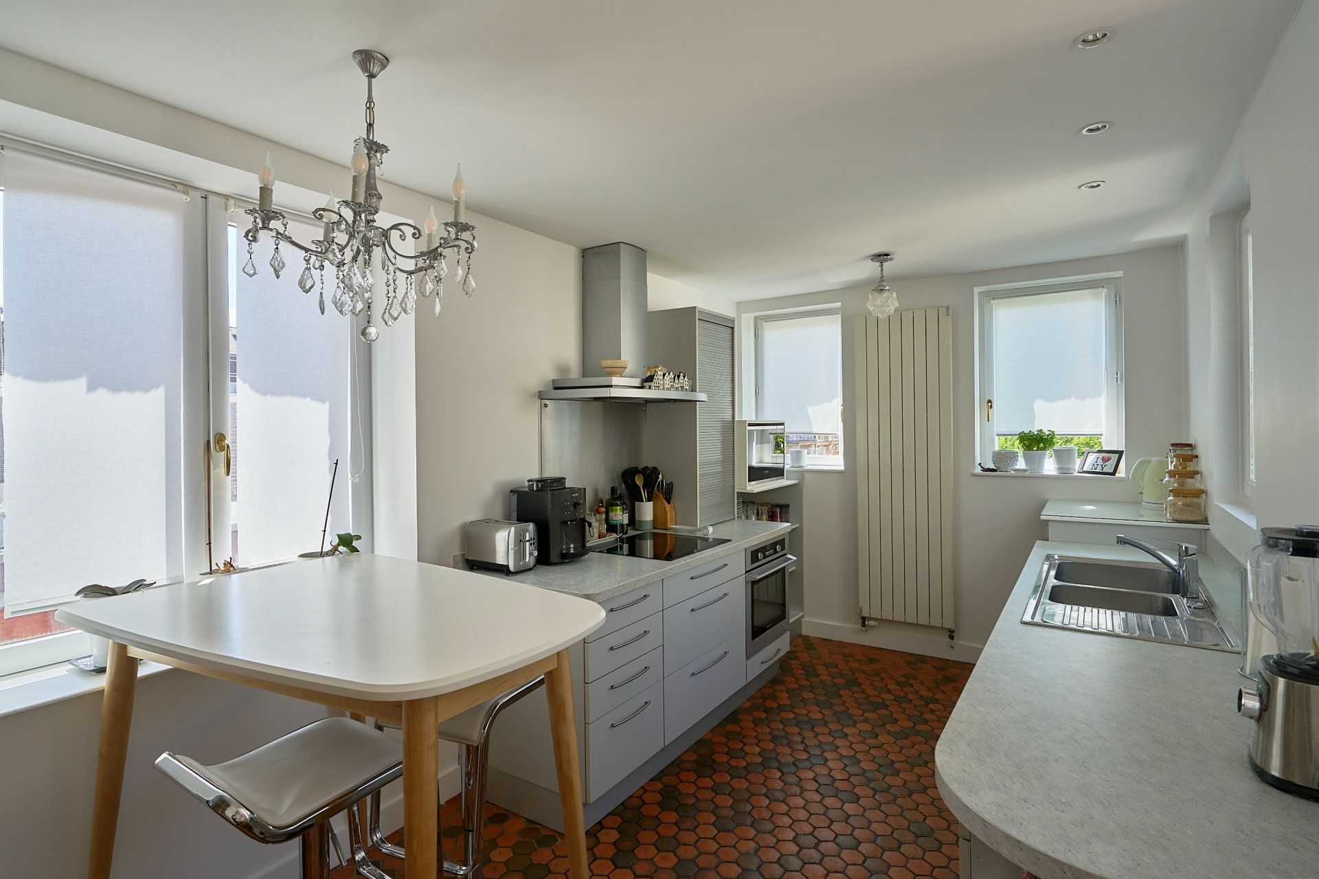 luxury house 9 Rooms for sale on LILLE (59000)