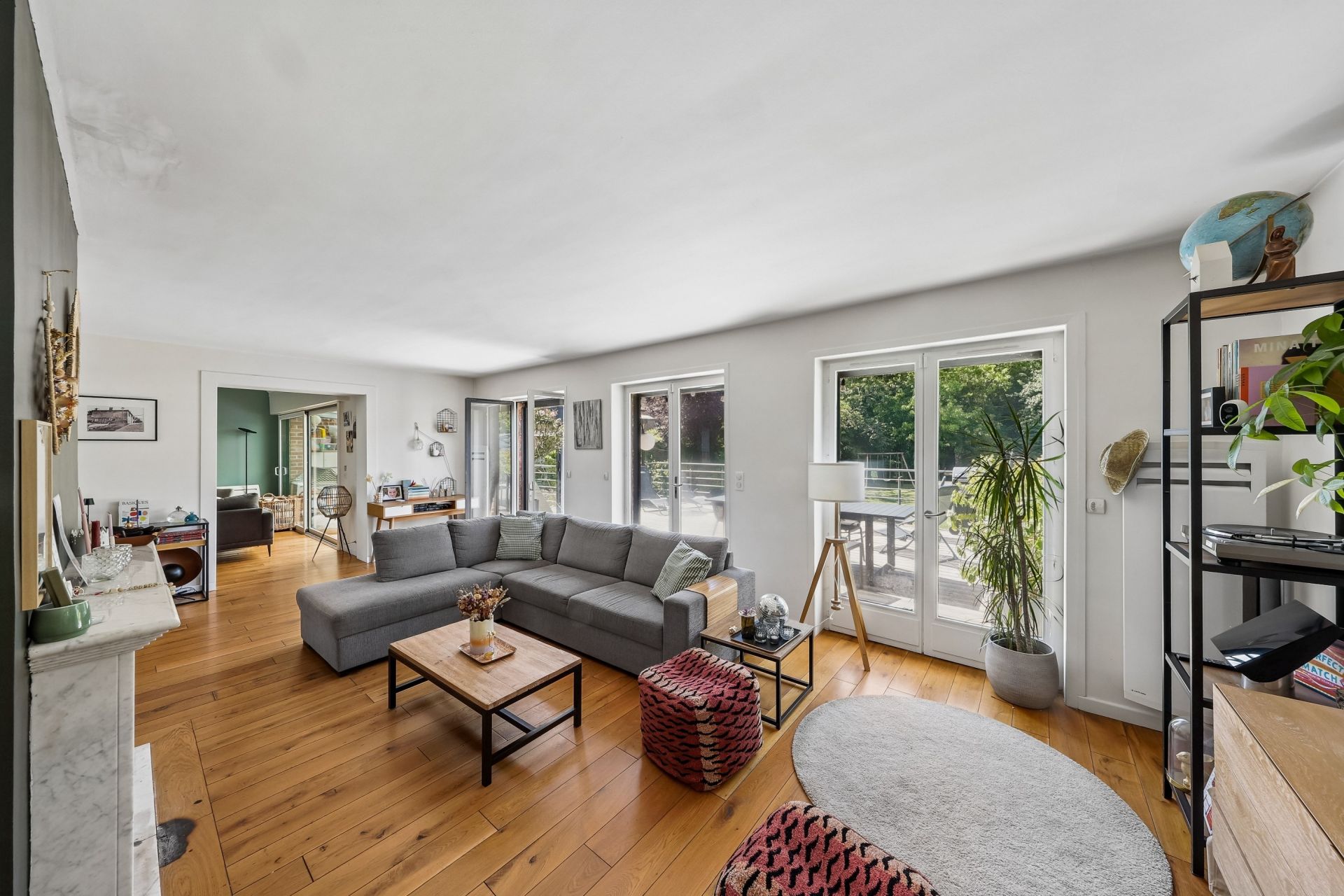 luxury house 6 Rooms for sale on MARCQ EN BAROEUL (59700)