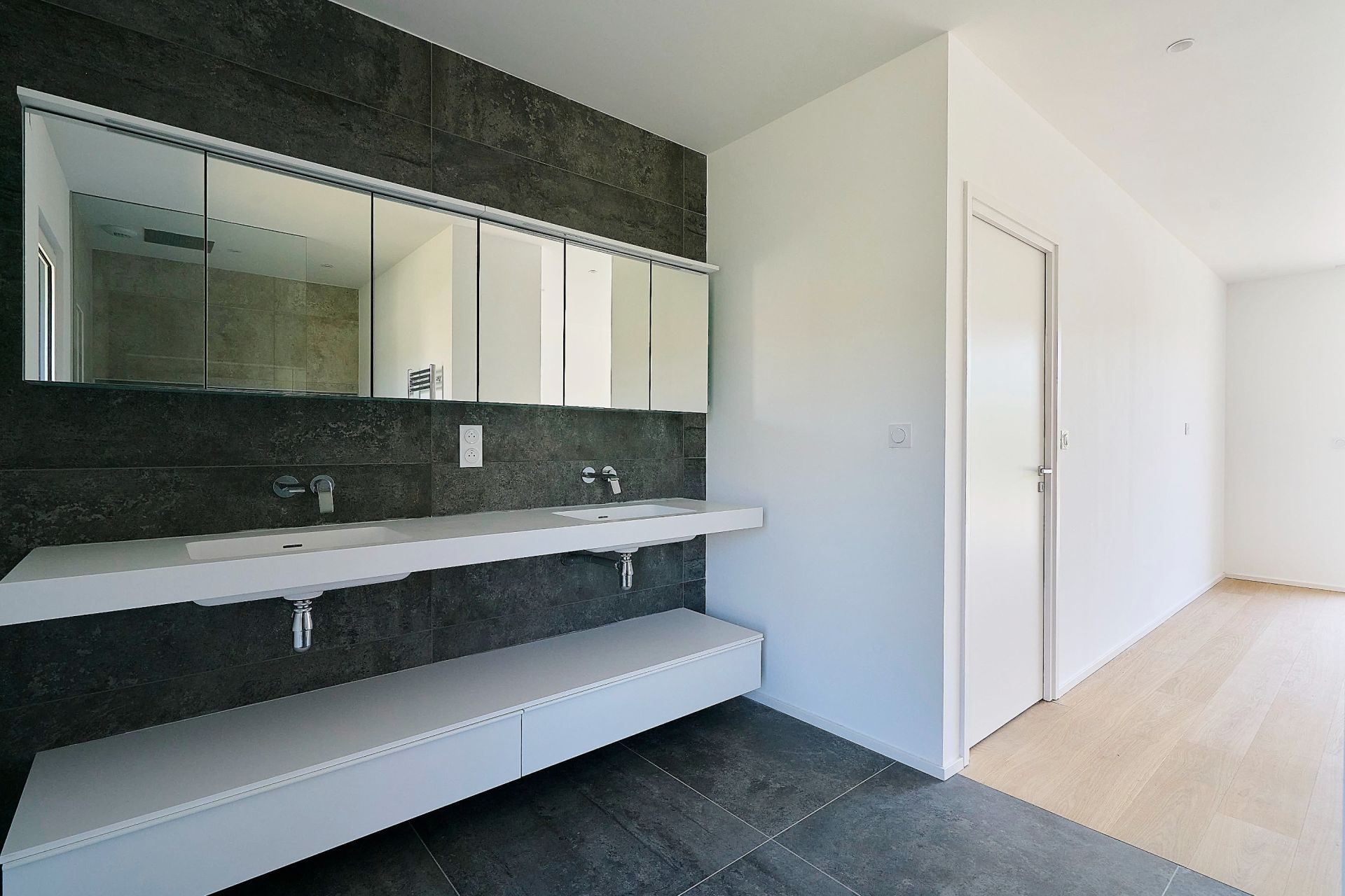 maison de luxe 9 Pièces en vente sur CROIX (59170)