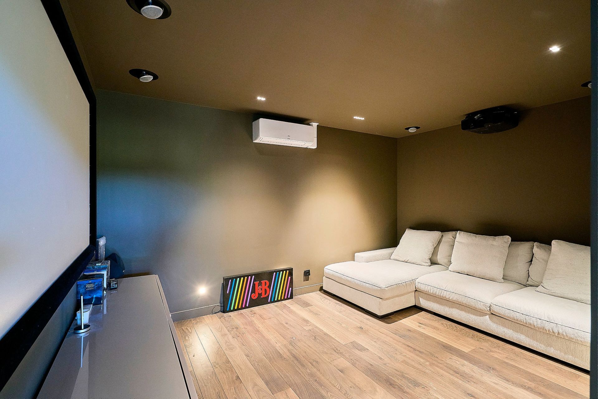 maison de luxe 10 Pièces en vente sur MERIGNIES (59710)